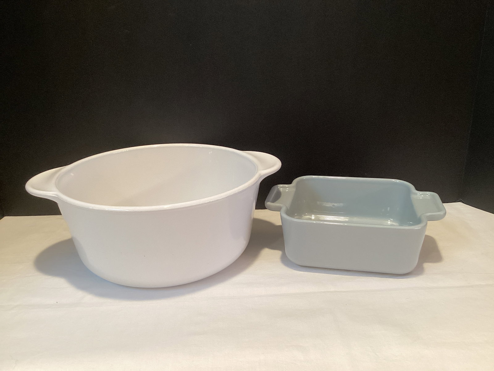 Two Corning Ware Baking Dishes: 2.3 liter and 5x5
