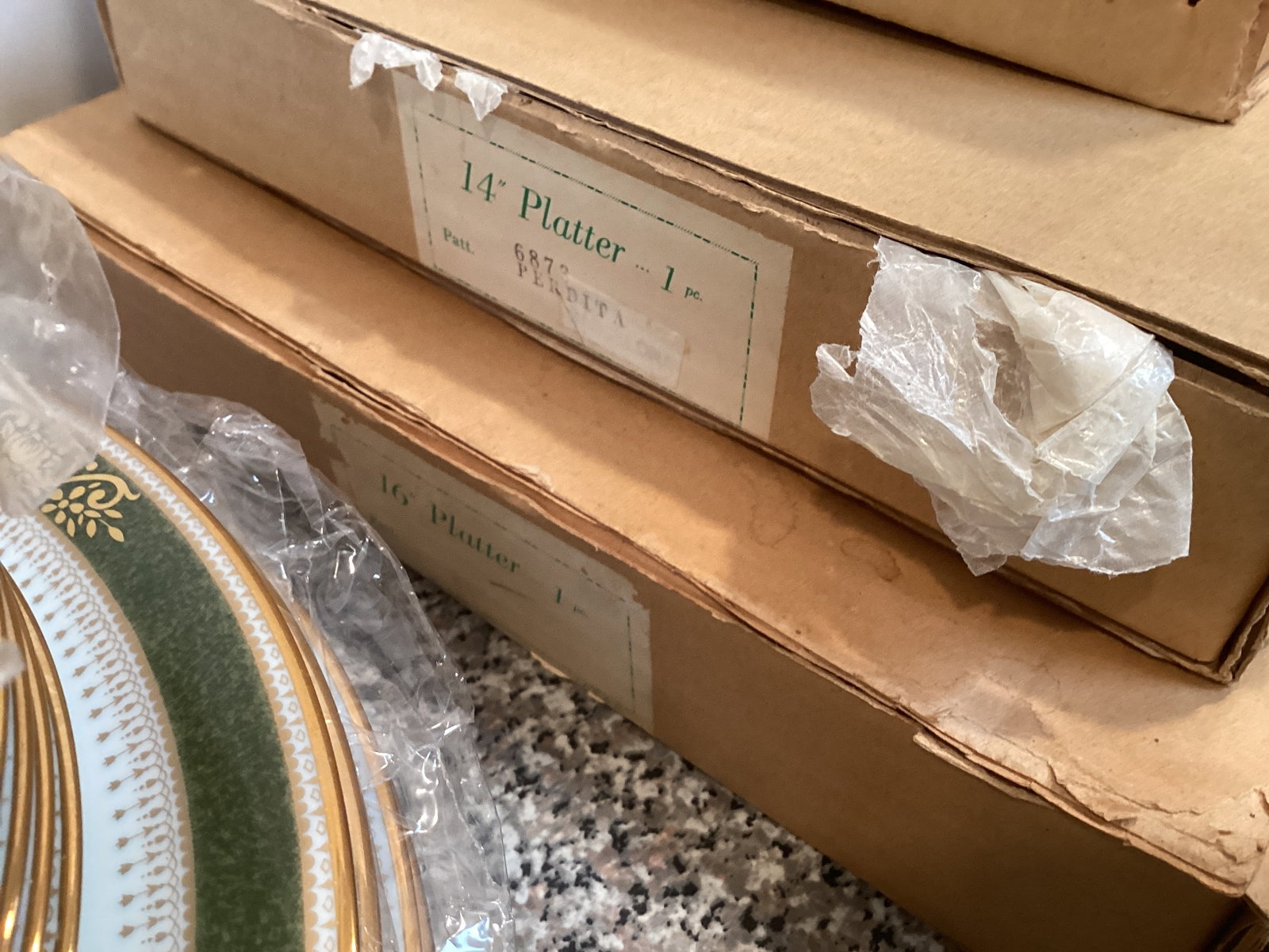 48 Pieces of Noritake Perdita China - 11
