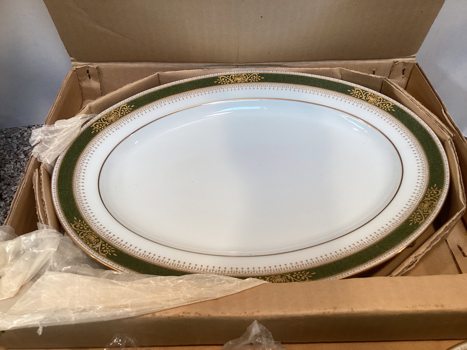 48 Pieces of Noritake Perdita China - 12