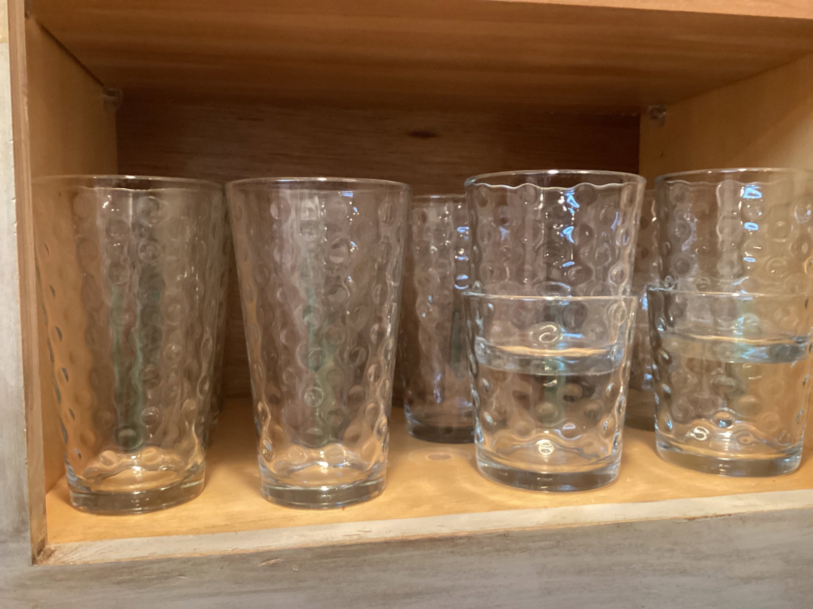 16 Libbey Glasses: 3 3/4" and 5 3/4" h, eight of each