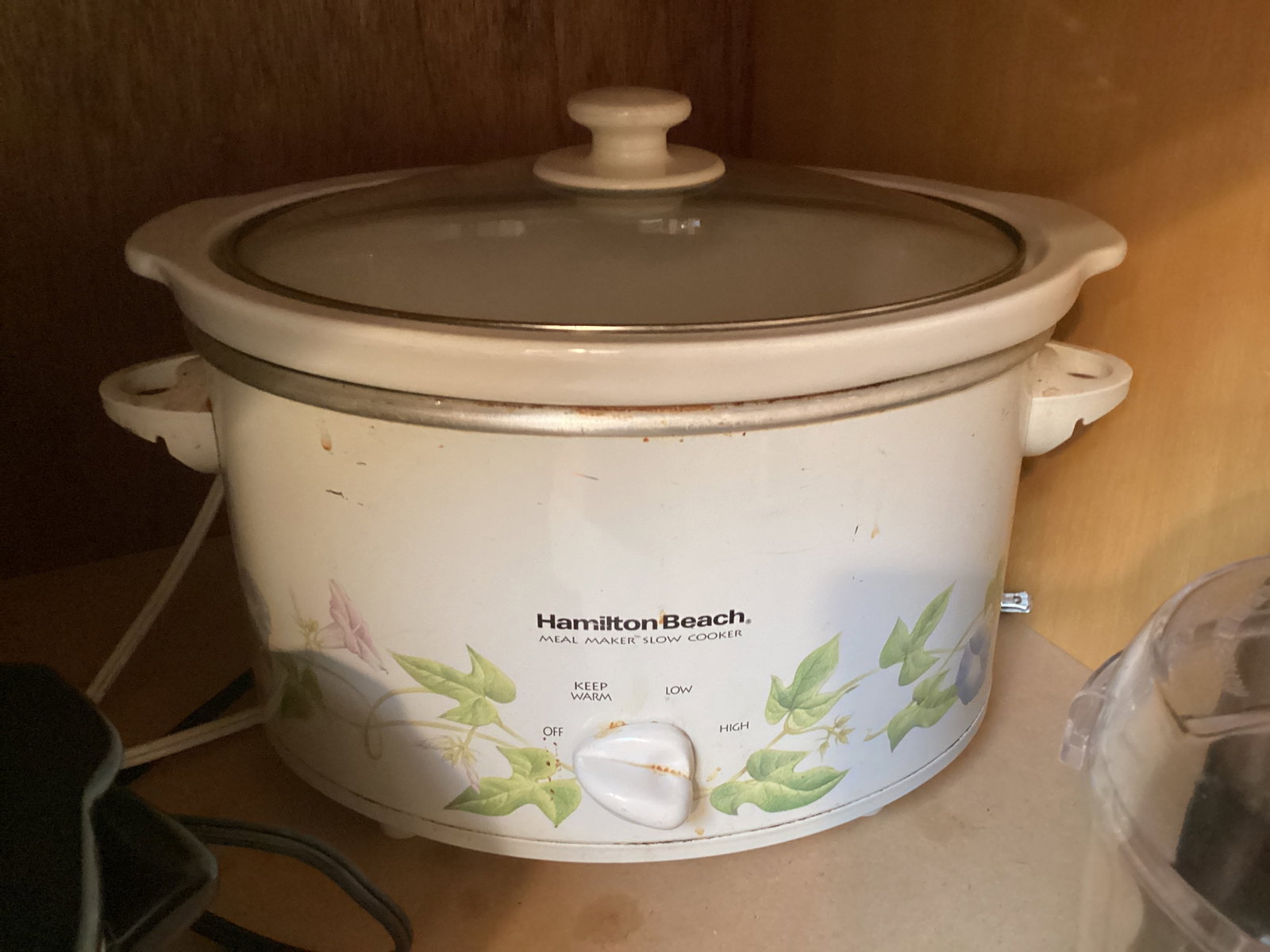Kitchen Appliances - Crock Pots, Toaster, Food Chopper - 4