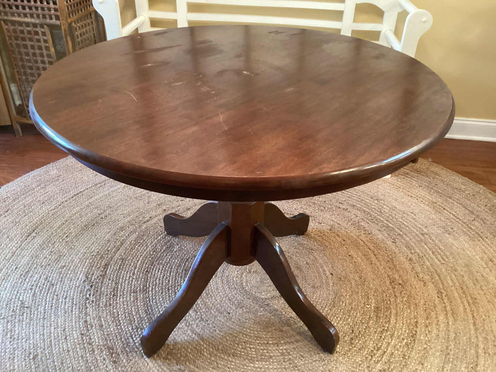 Round Kitchen Table: finish wear, 39" diameter, 29 1/2" h, shipping unavailable for this lot