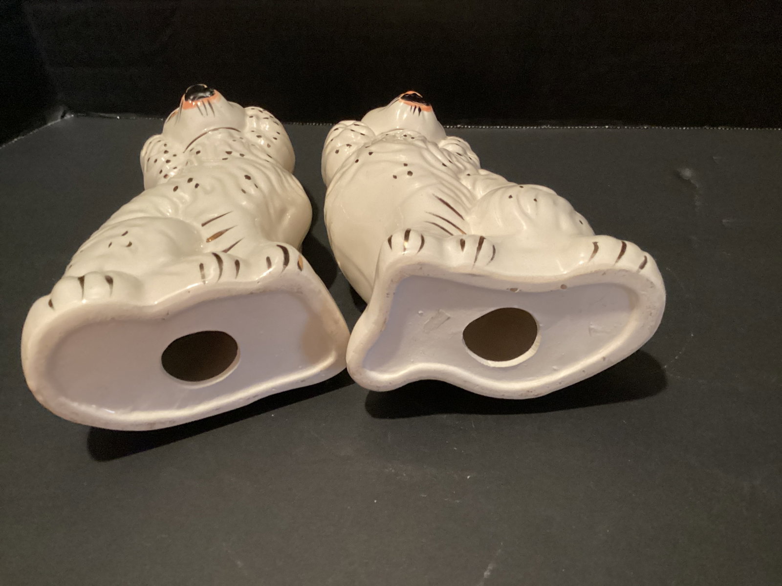 Pair of Vintage Ceramic Dogs - 5