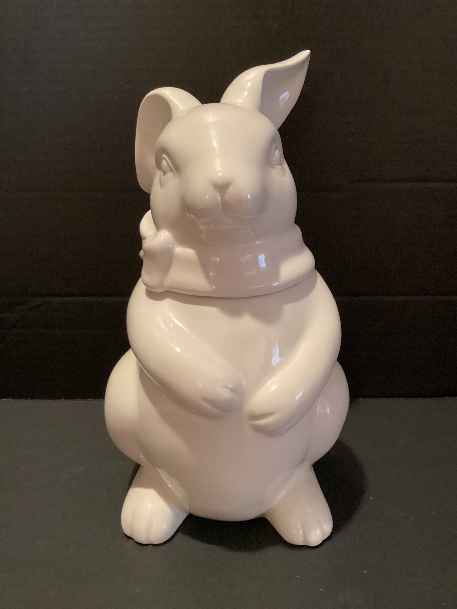 Rabbit Cookie Jar: 12" h