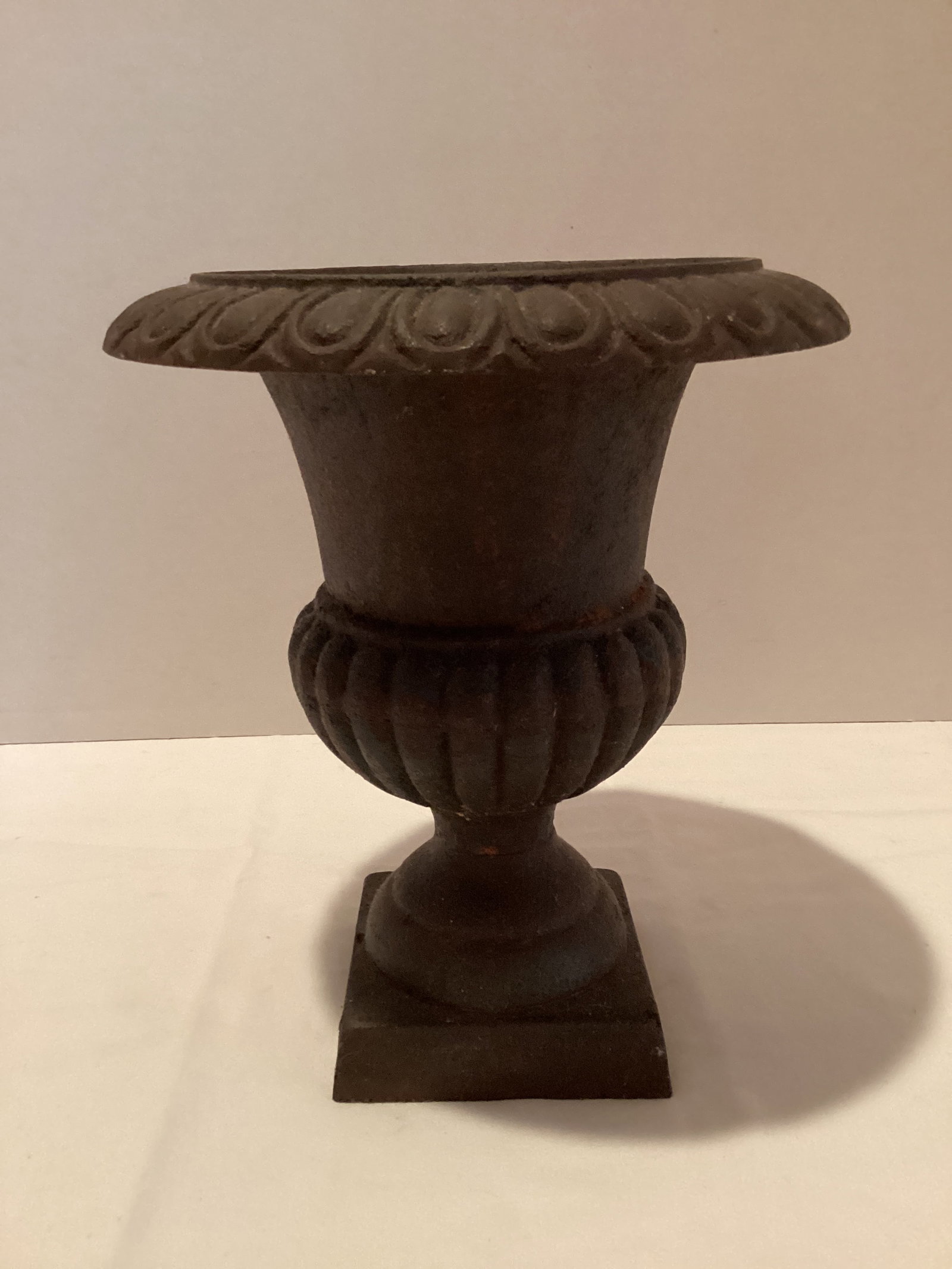 Cast Iron Urn (1 of 4)