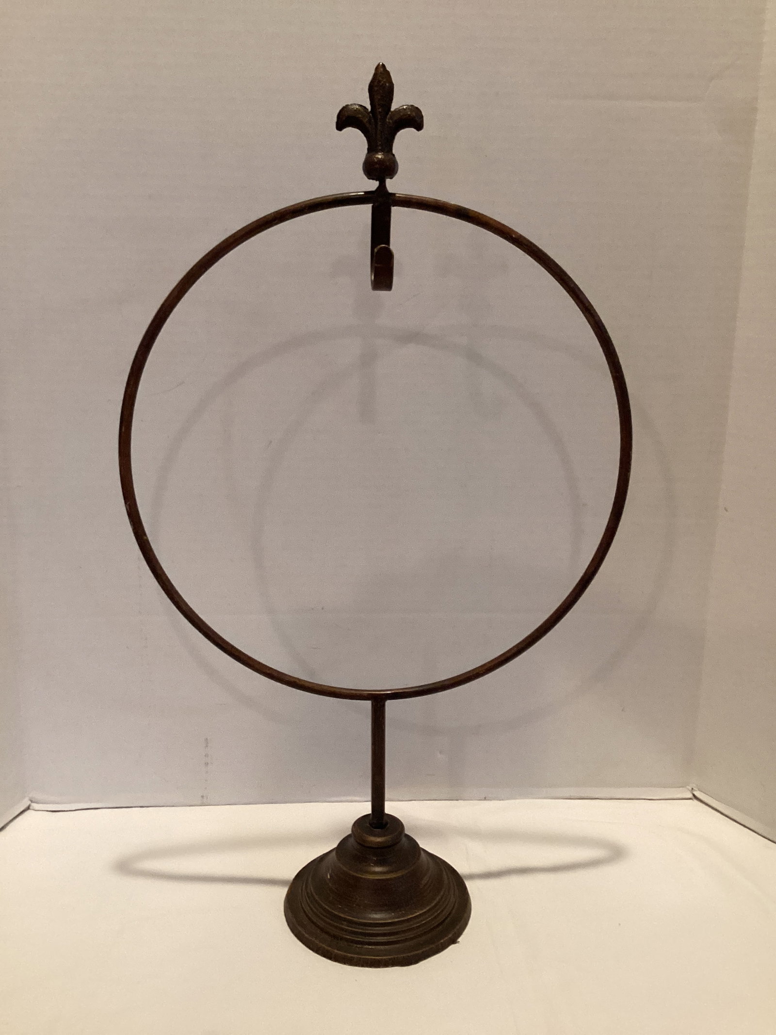 Metal Wreath Hanger: 24" h, shipping unavailable for this lot