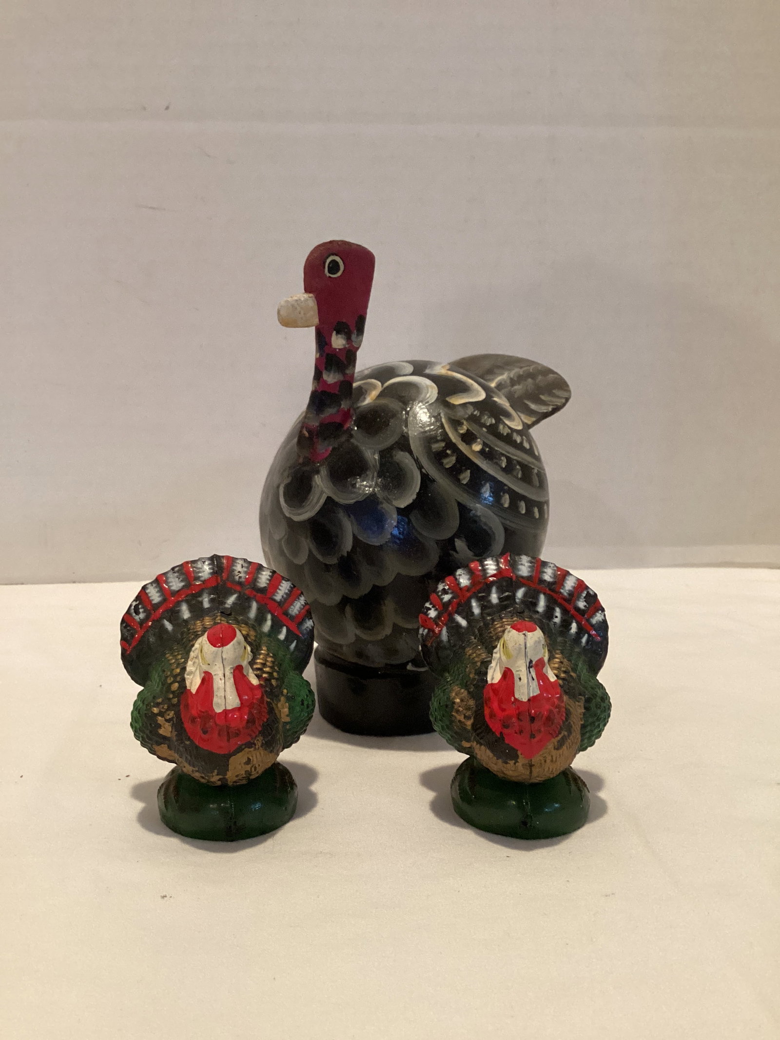 Thanksgiving Turkey Gourd and Two Miniatures: 2" and 5 1/2" h