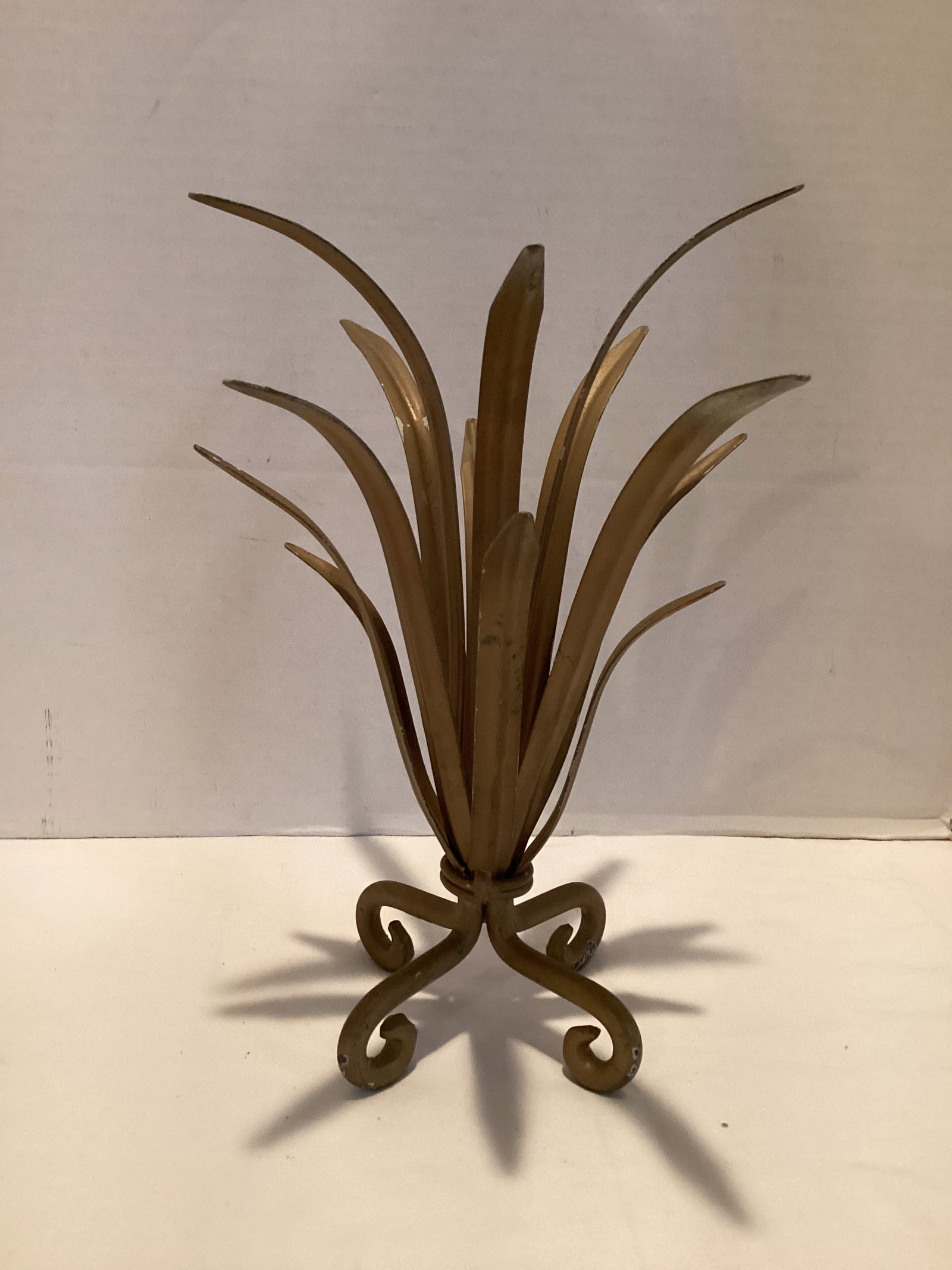 Gilded Metal Wheat Sheaf: 11" h