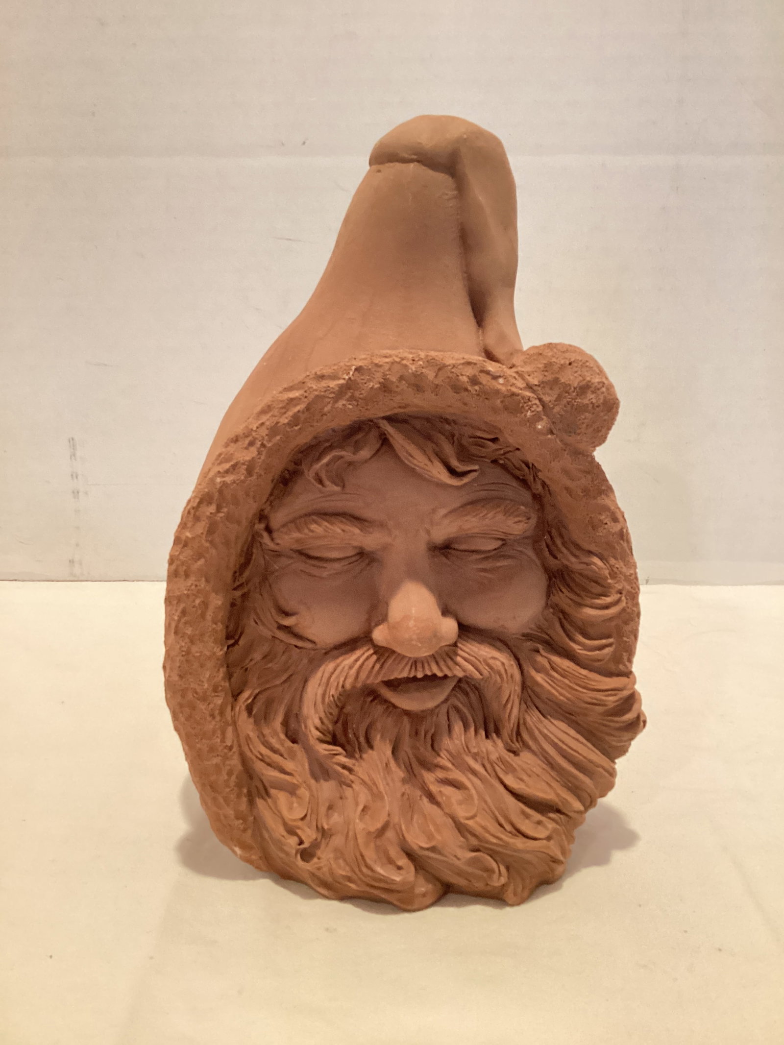 Santa Claus Bust: 7" h