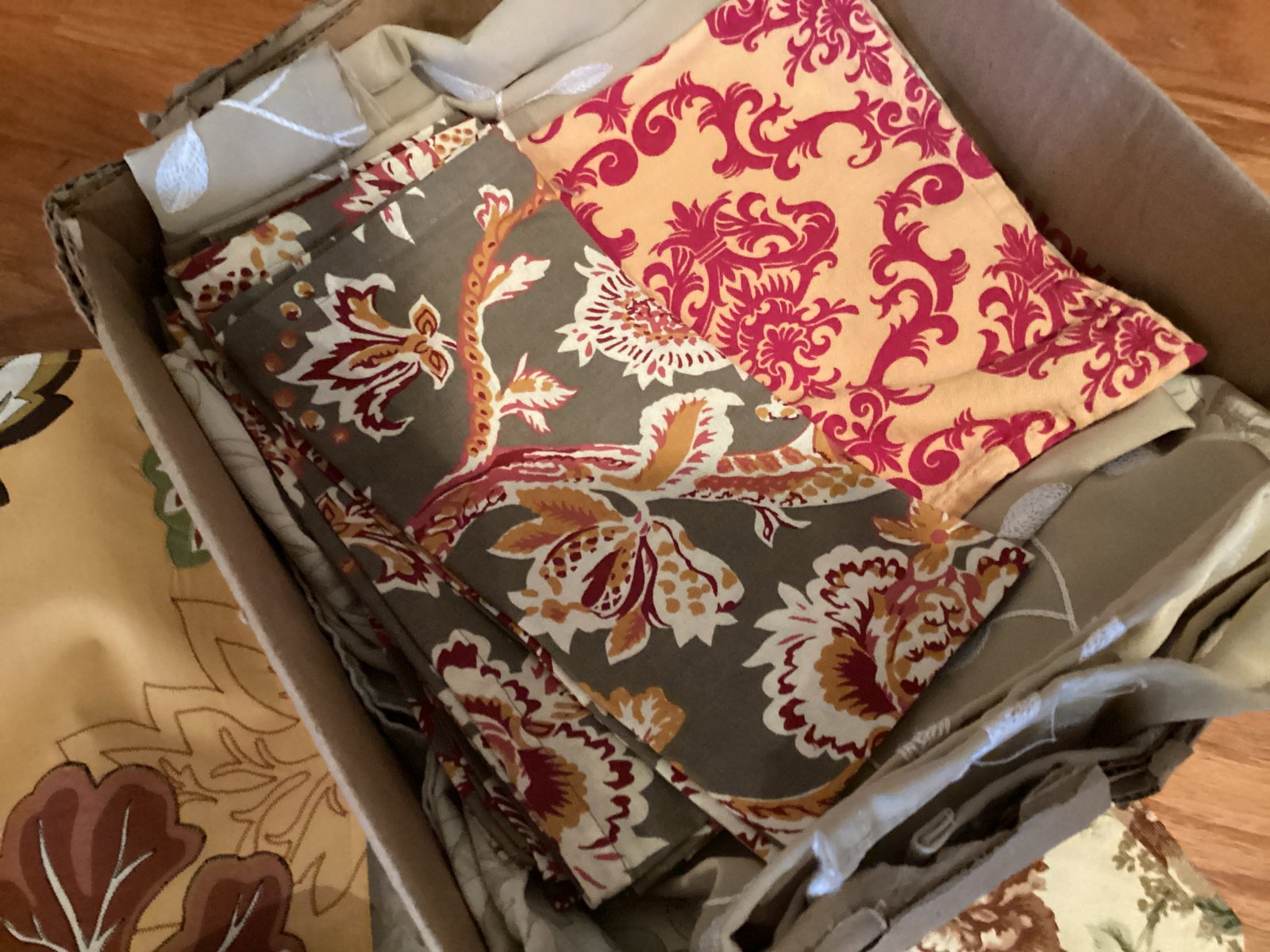 Placemats and Napkins - 5