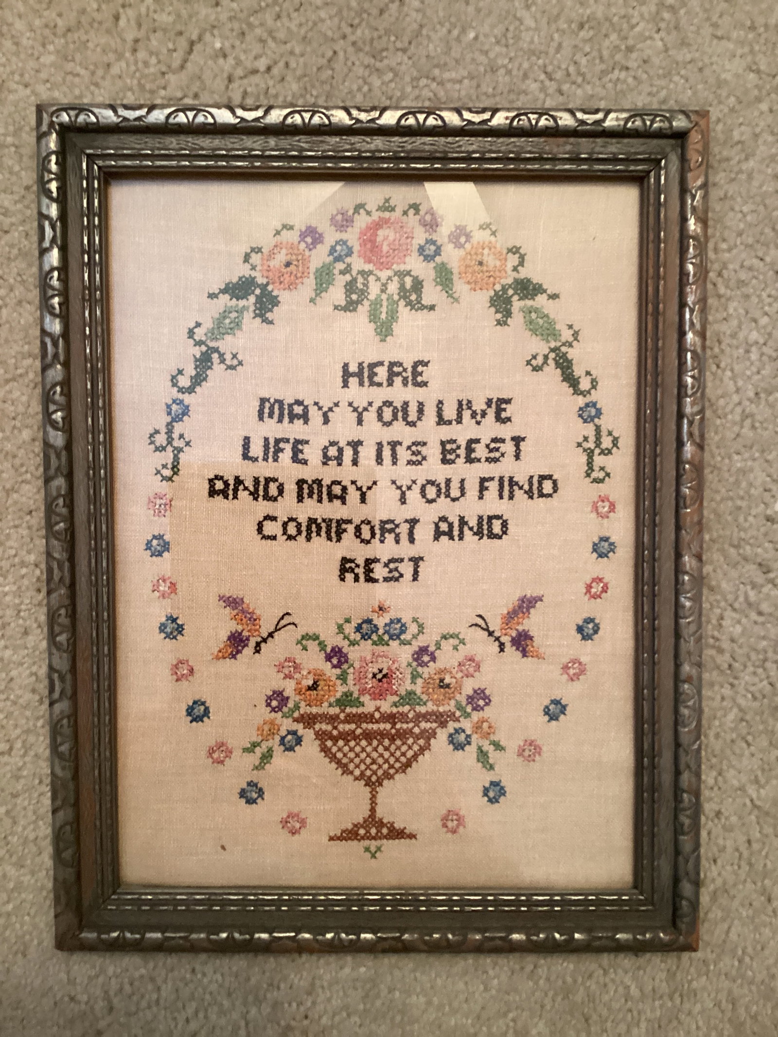 Two Inspirational Framed Needlepoints - 4