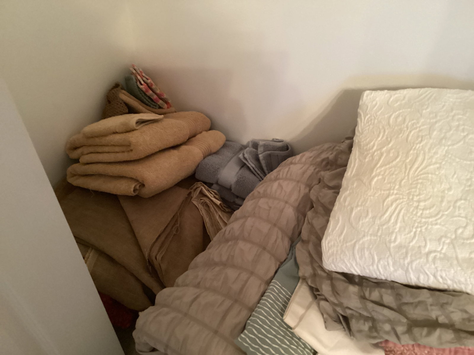 Linens - Bedding, Towels, and More - 4