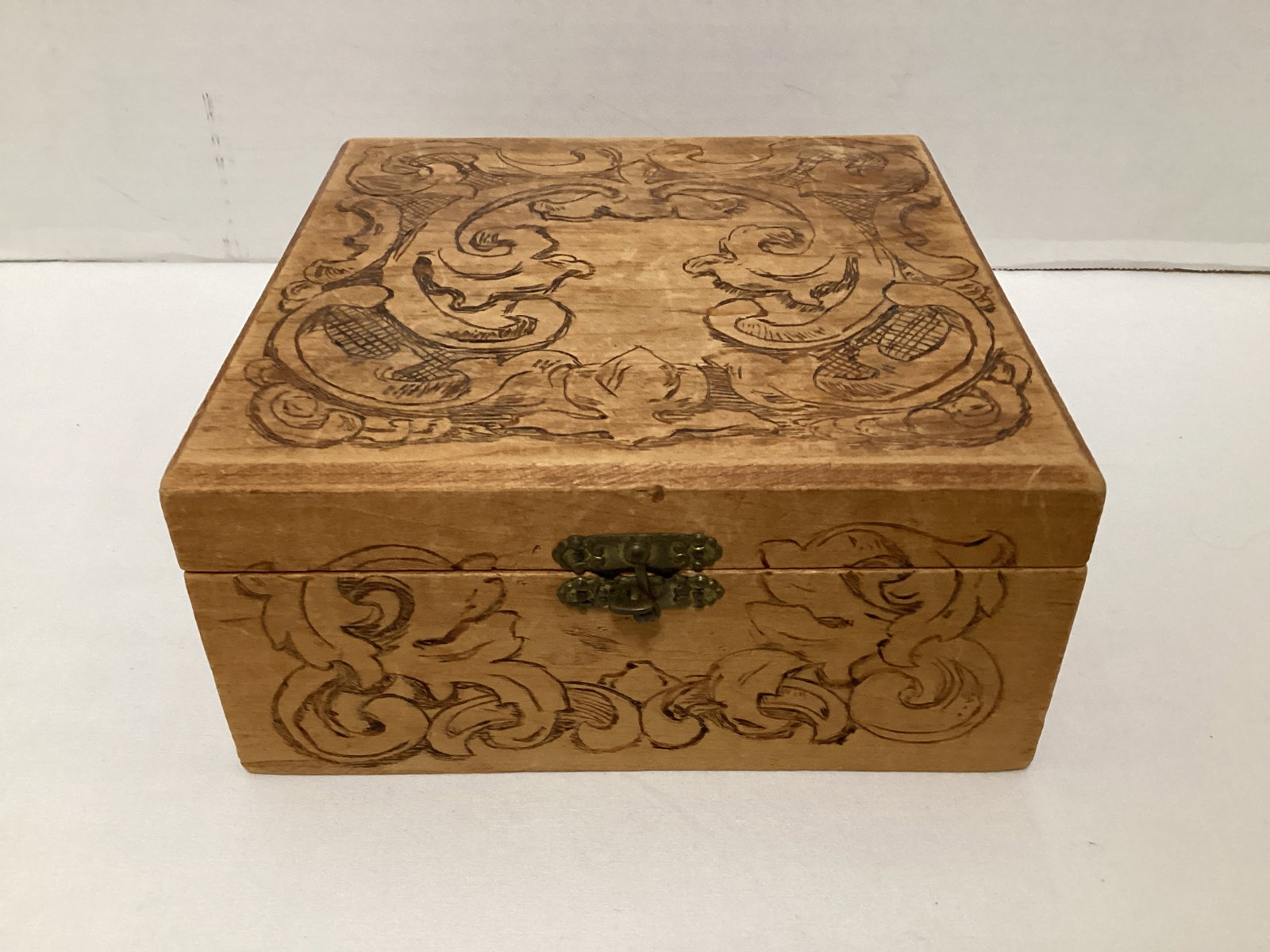Wood Trinket Box with Carvings (1 of 5)