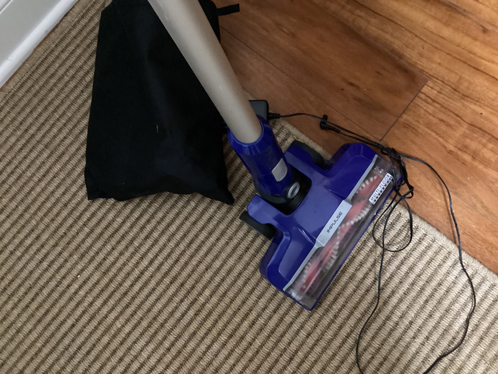 Hoover Impulse Battery Power Vacuum Cleaner - 3