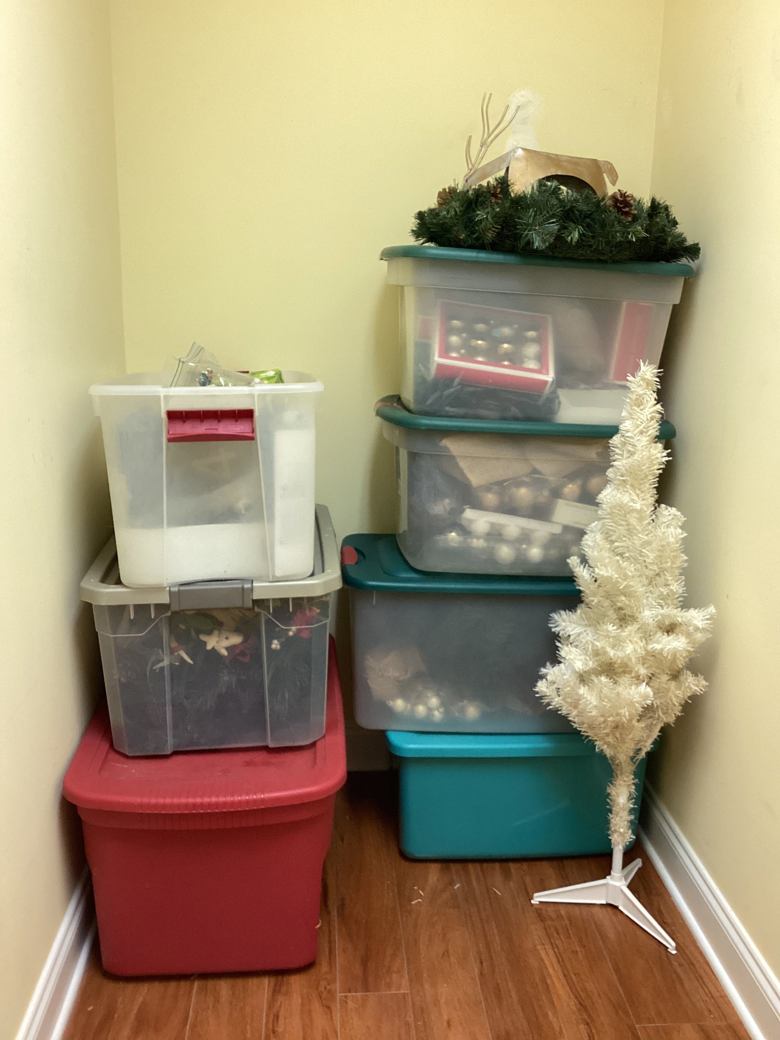 Storage Containers of Christmas Decorations: shipping unavailable for this lot