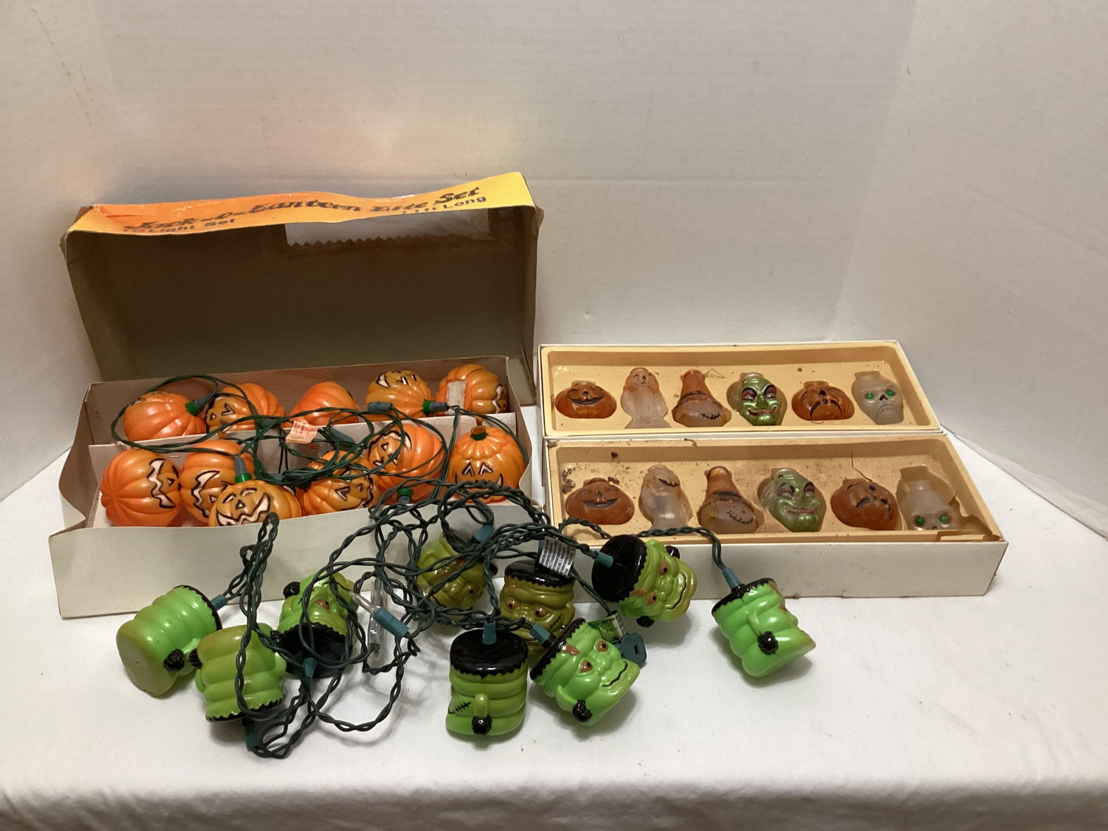 Glass Halloween Light Covers, Jack-O-Lantern and Frankenstein Light Sets: untested, needs cleaning, some cracked