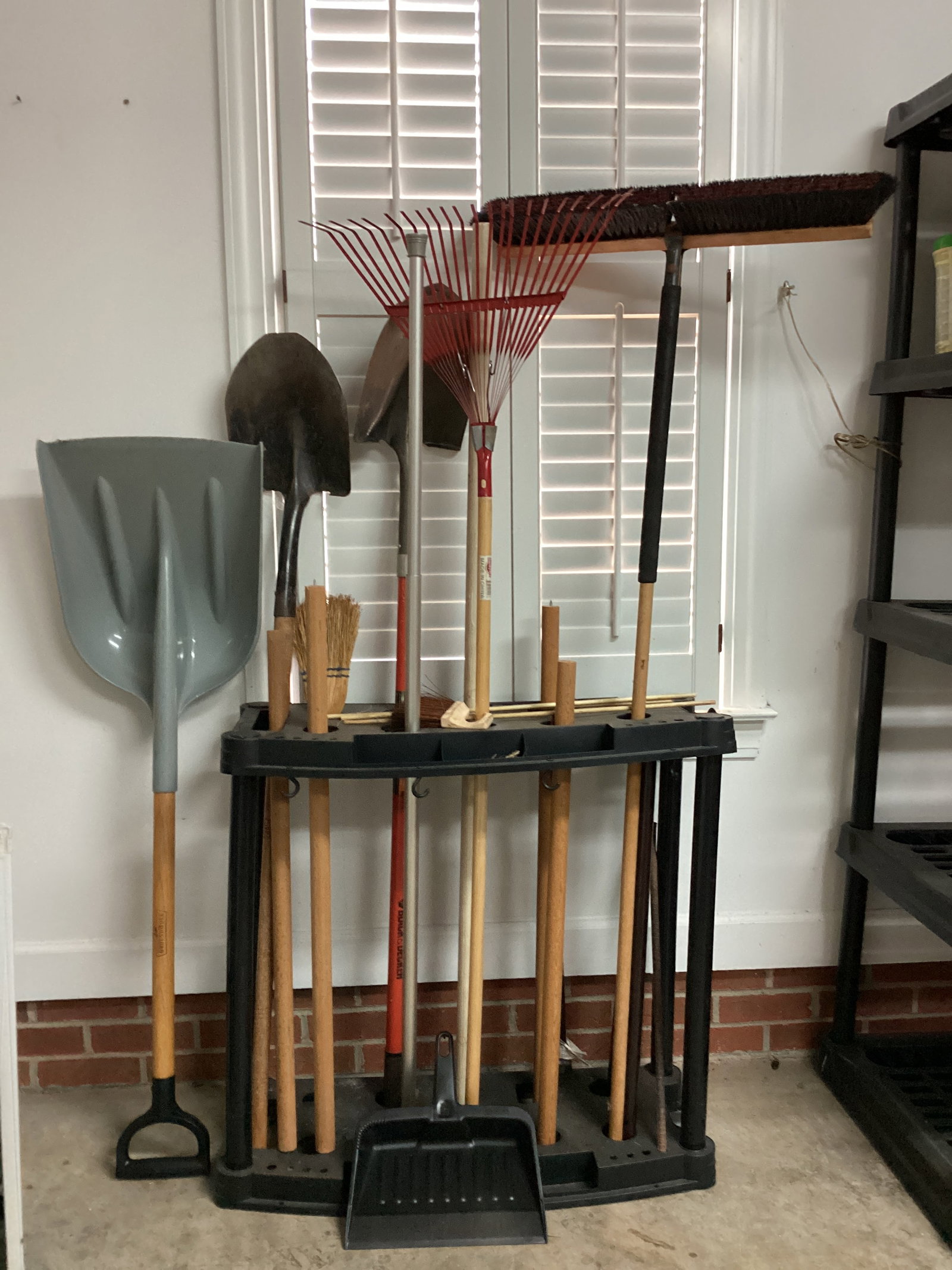 Tool Organizer with Contents: shipping unavailable for this lot