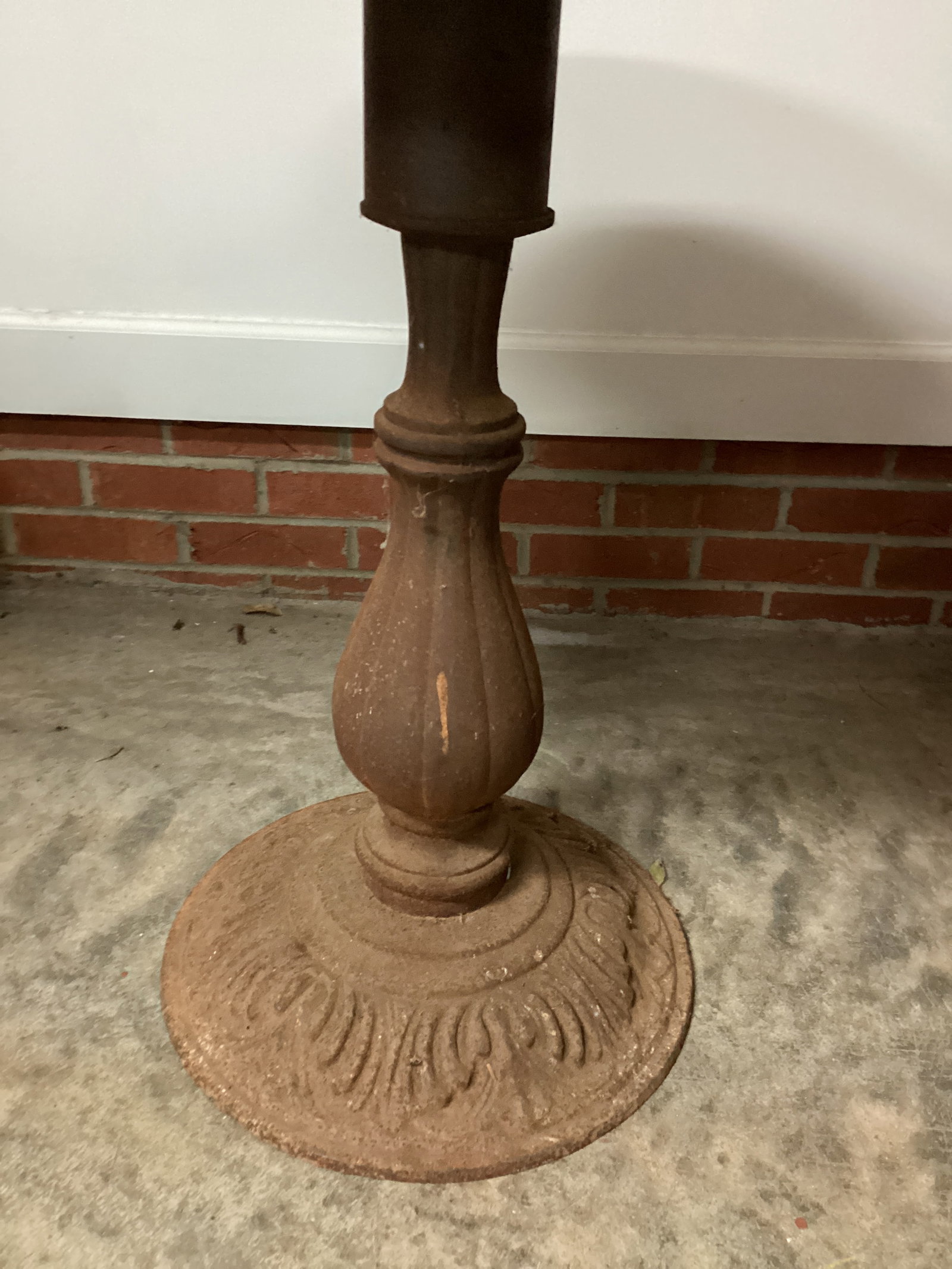 Cast Metal Table Base and Round Top - 3