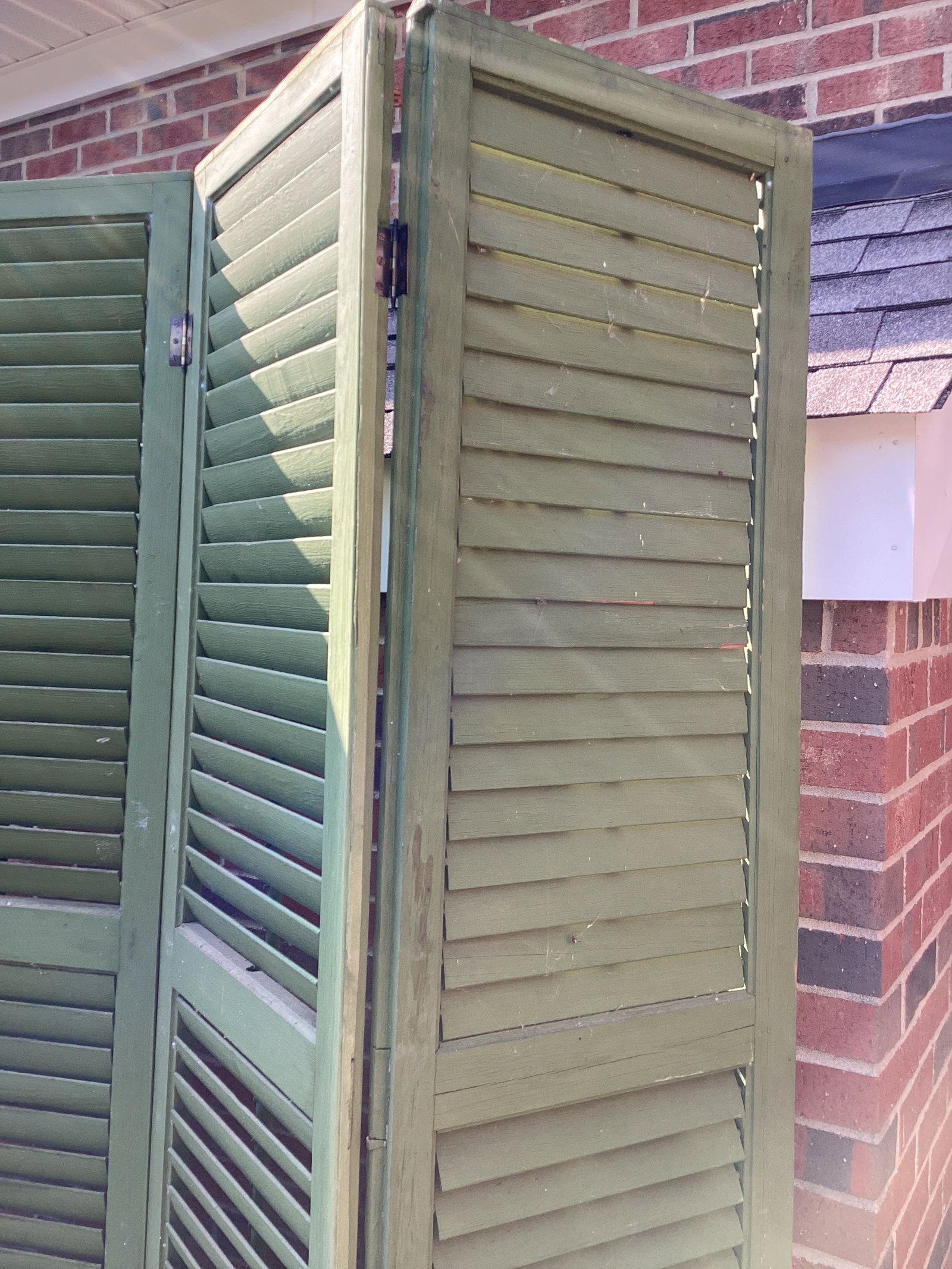 Four Panel Cypress Wood Shutter Screen - 5