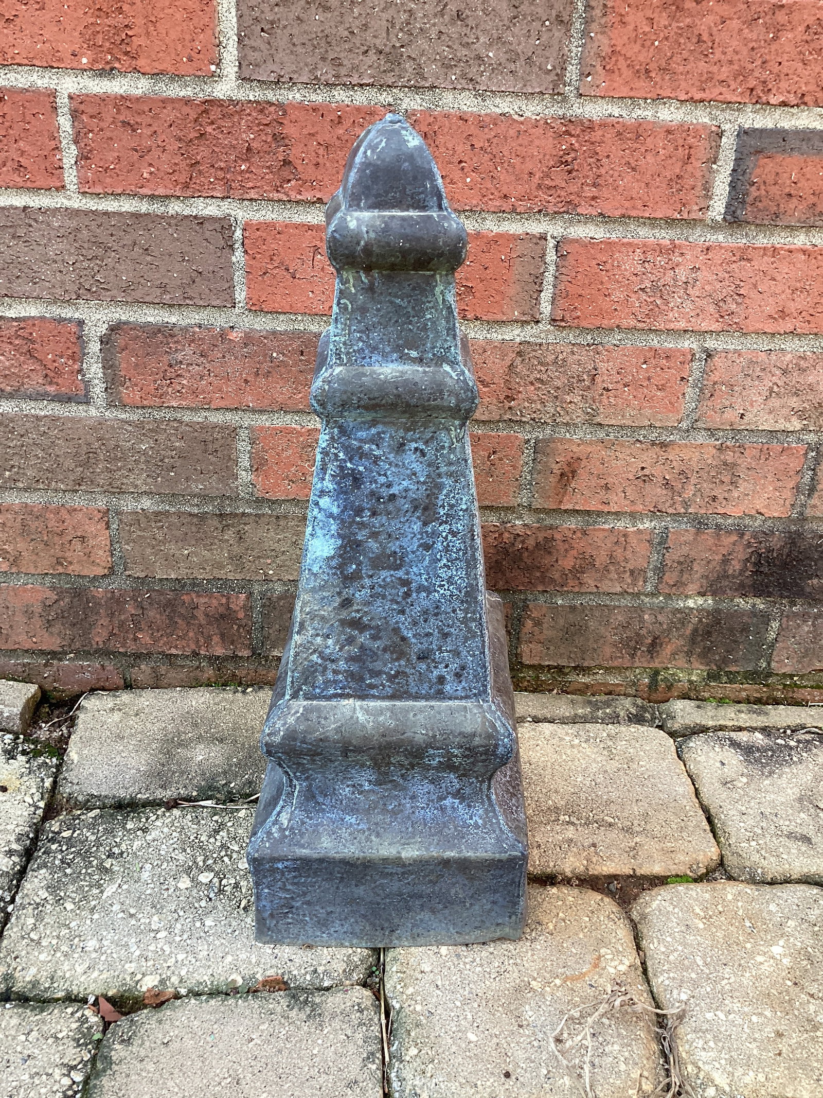 Metal Spire: 17 3/4" h