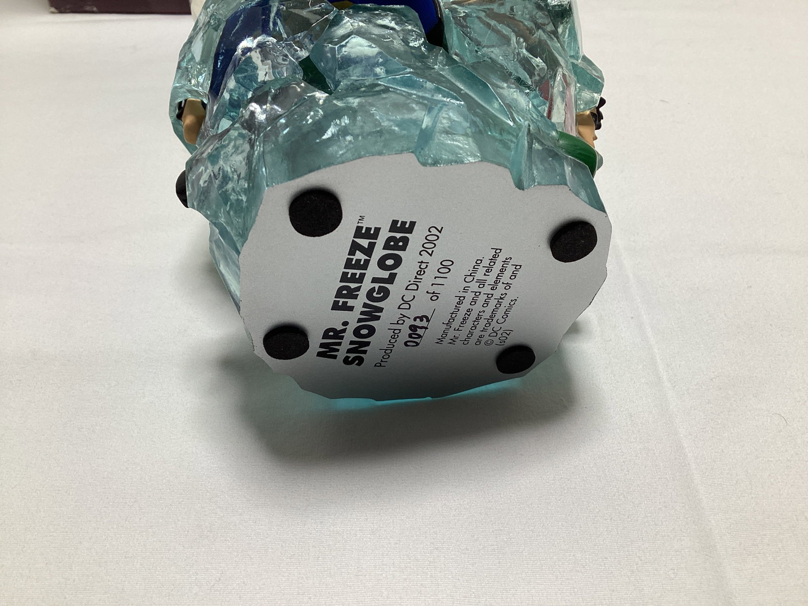 DC Direct Mr Freeze Snowglobe - 4