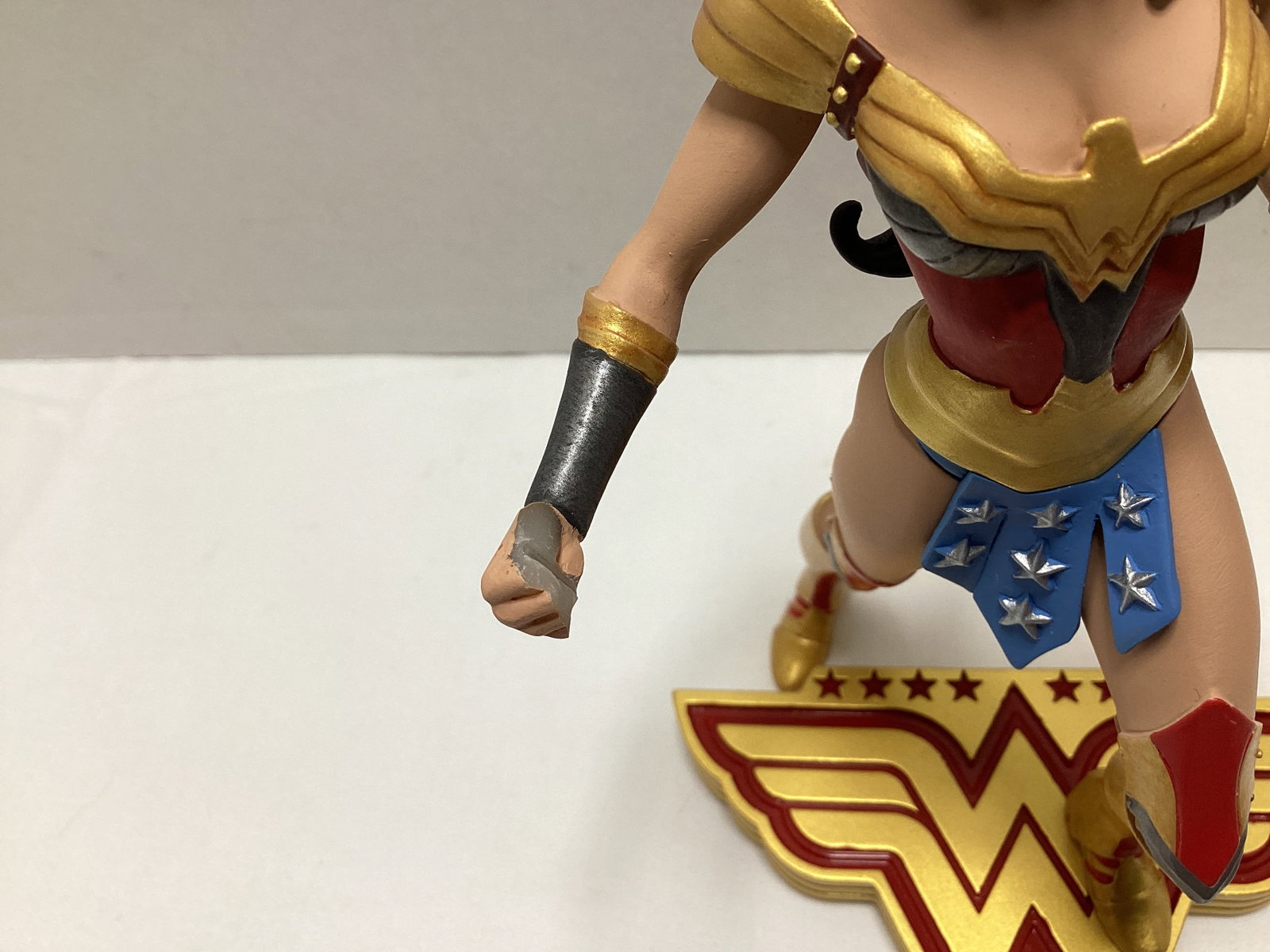 DC Wonder Woman the Art of War Statue - 5