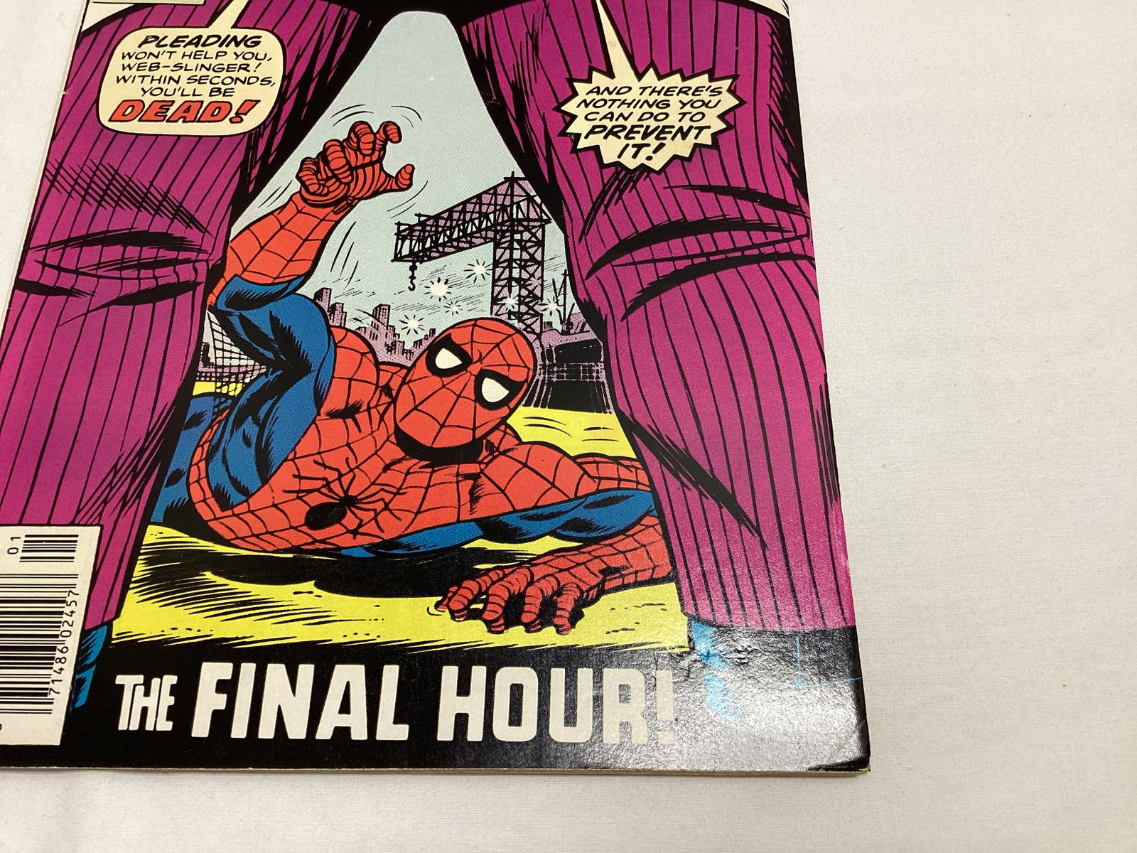 The Amazing Spider-Man 164 Marvel Comic Book - 5