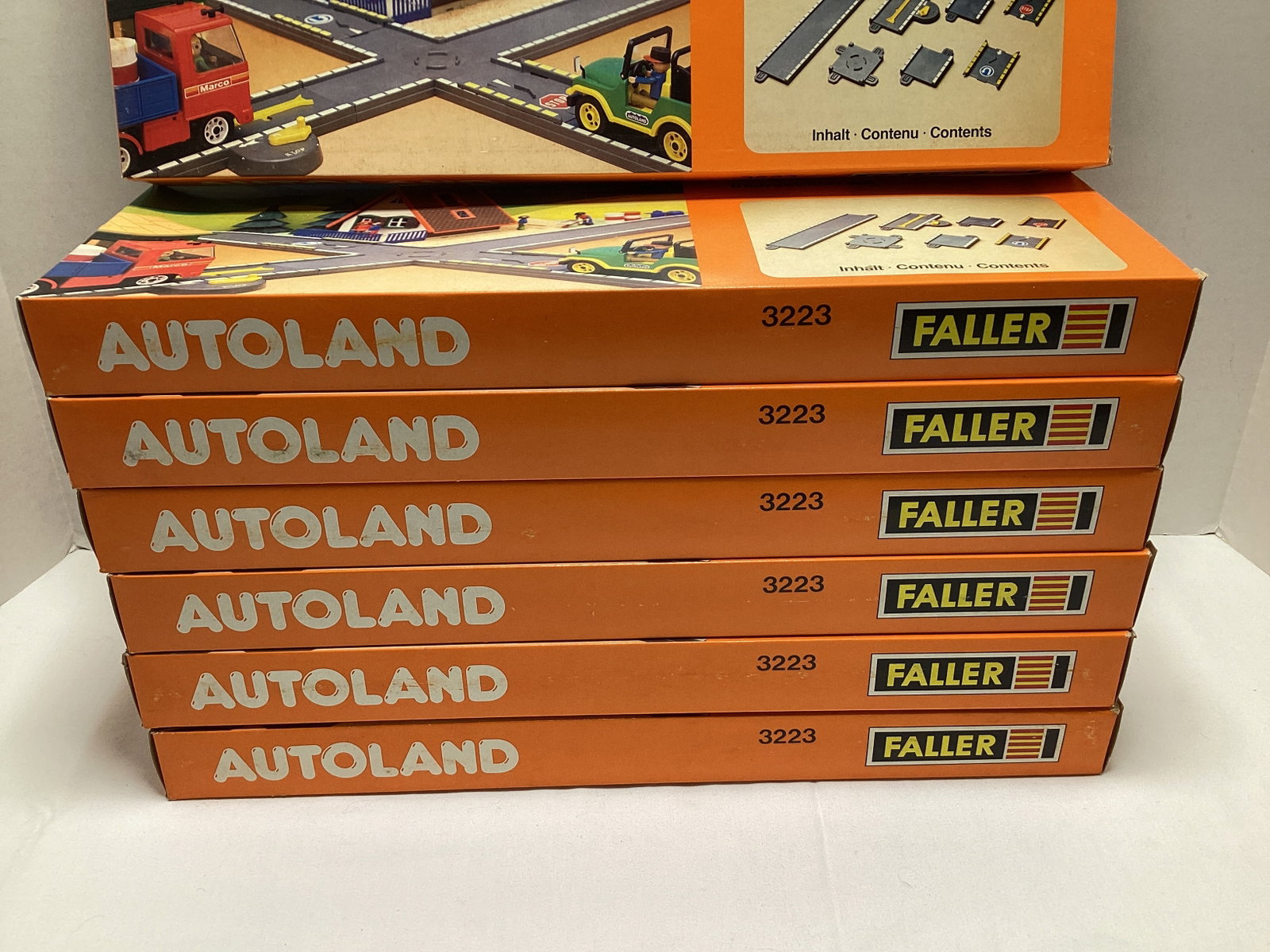 Seven Faller Autoland 3223 Intersection Sets - 3