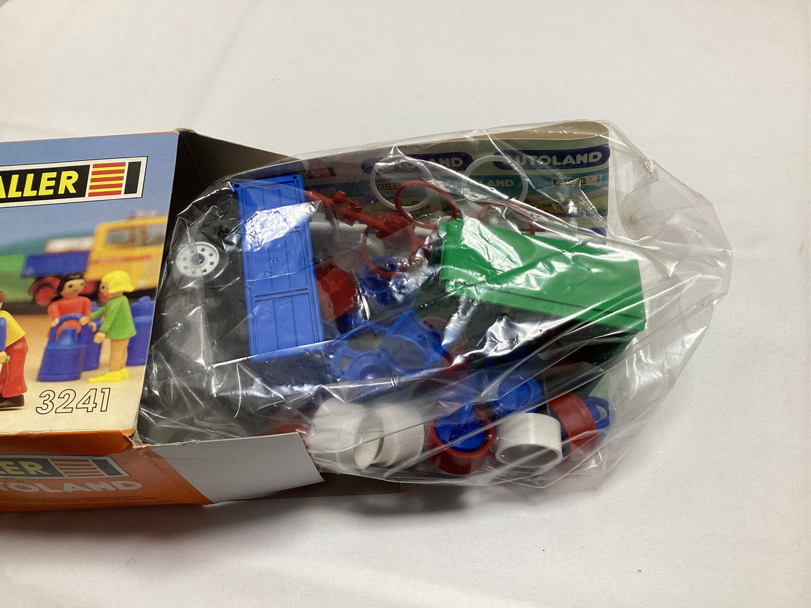 Five Faller Autoland 3241 Sets - 5