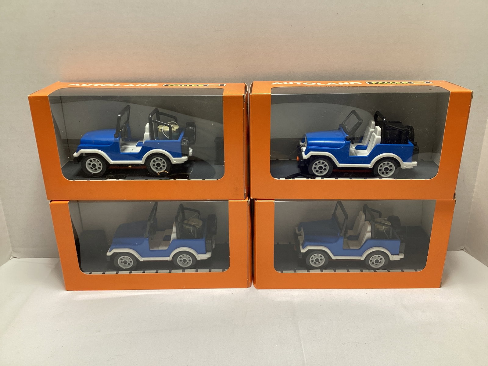 Four Faller Autoland 3231 Jeeps: made in West Germany