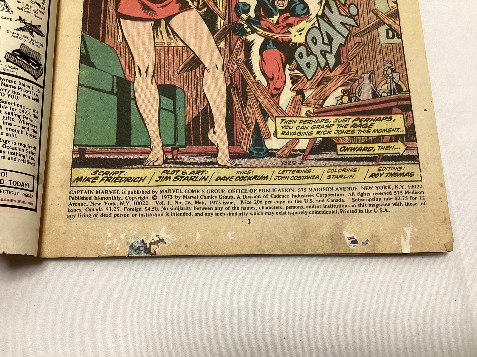 Captain Marvel 26 Marvel Comic Book - 7