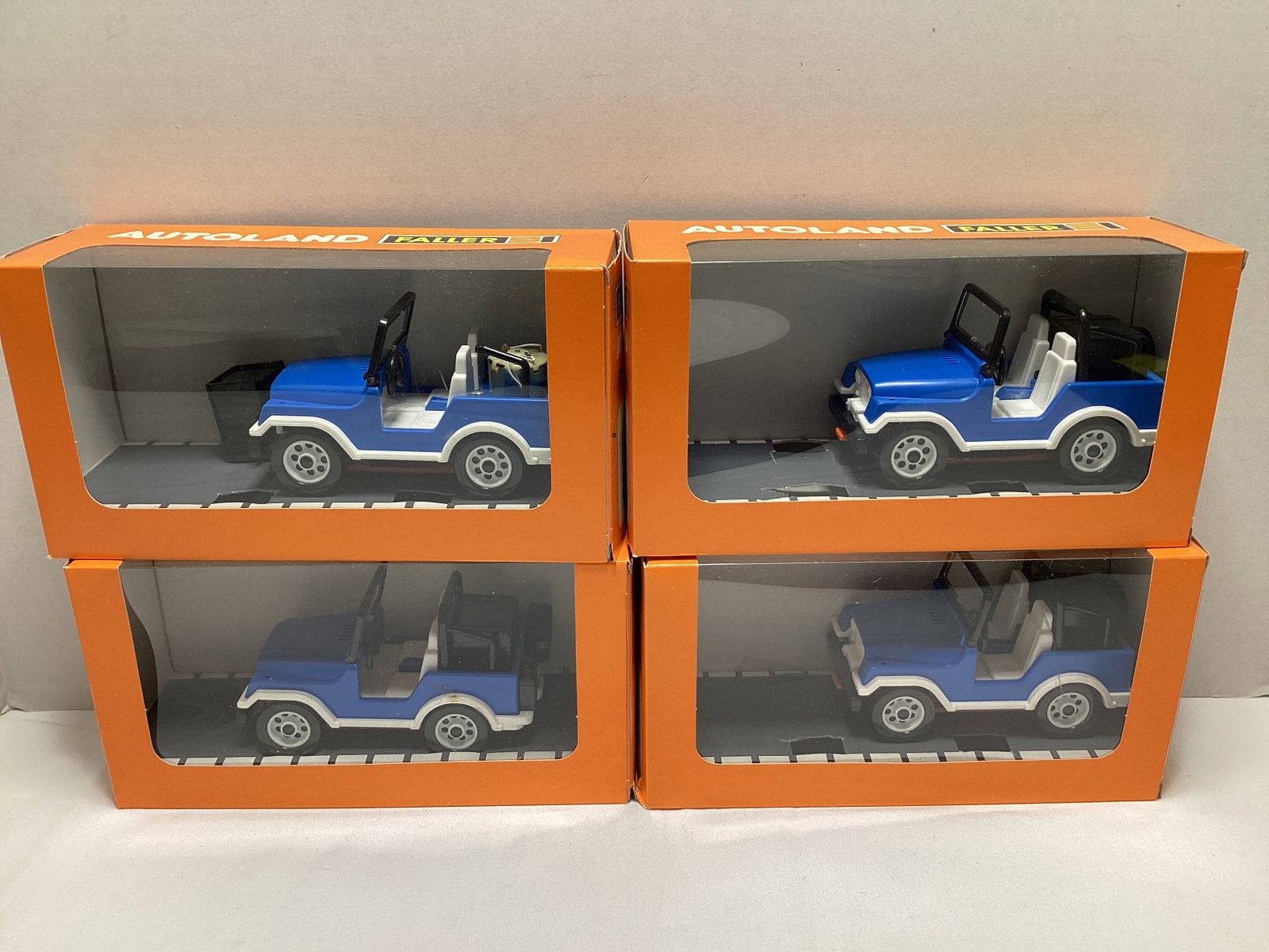 Four Faller Autoland 3231 Jeeps: made in West Germany