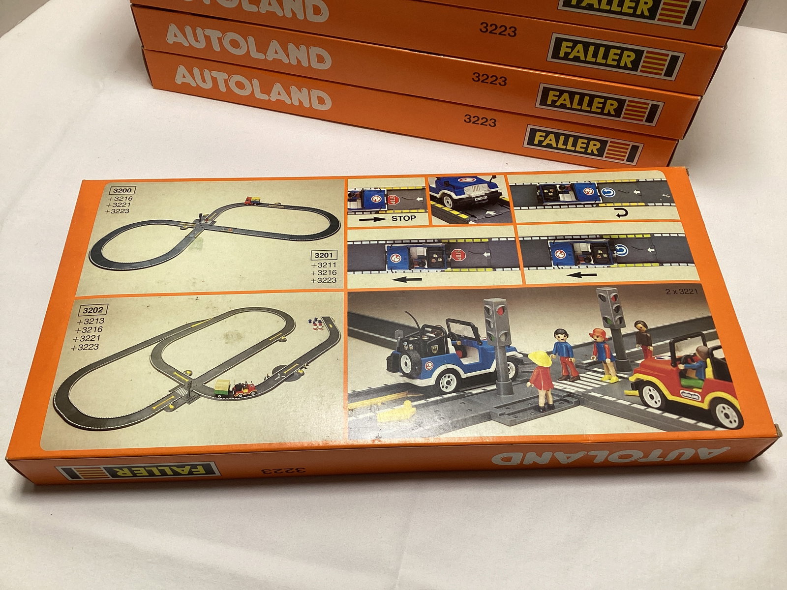Seven Faller Autoland 3223 Intersection Sets - 4