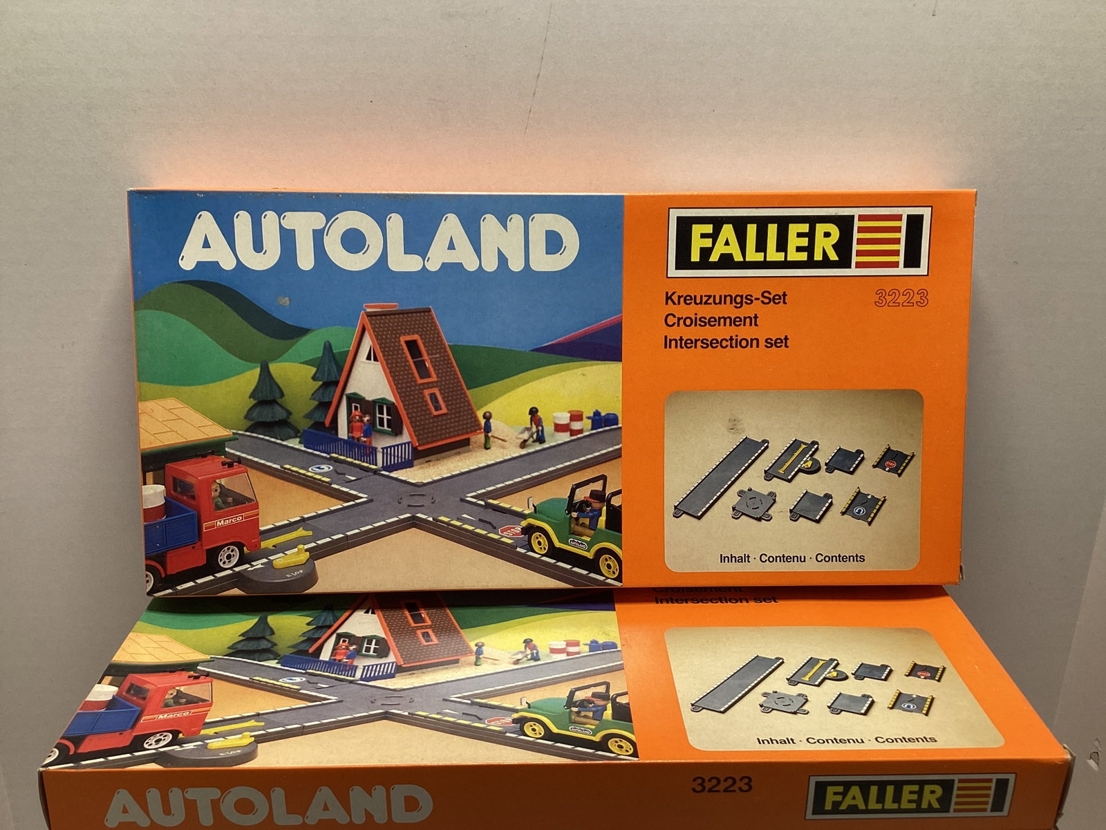 Eight Faller Autoland 3223 Intersection Sets - 2