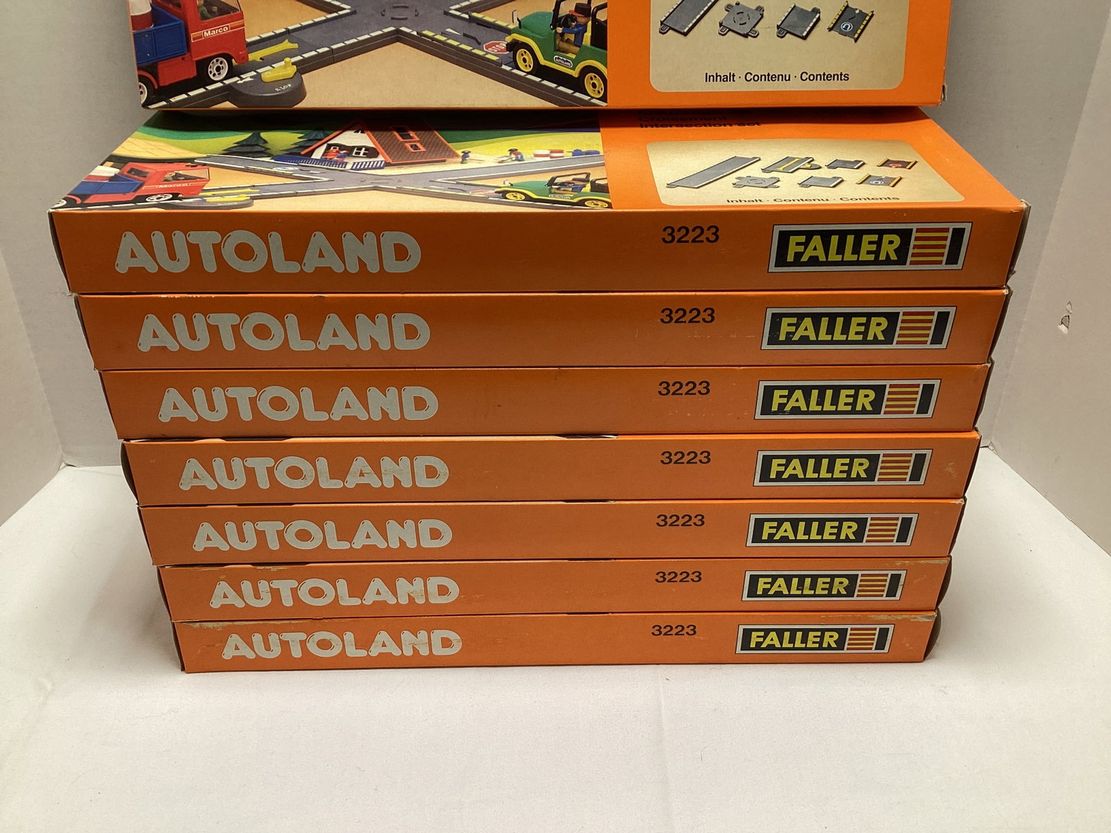 Eight Faller Autoland 3223 Intersection Sets - 3