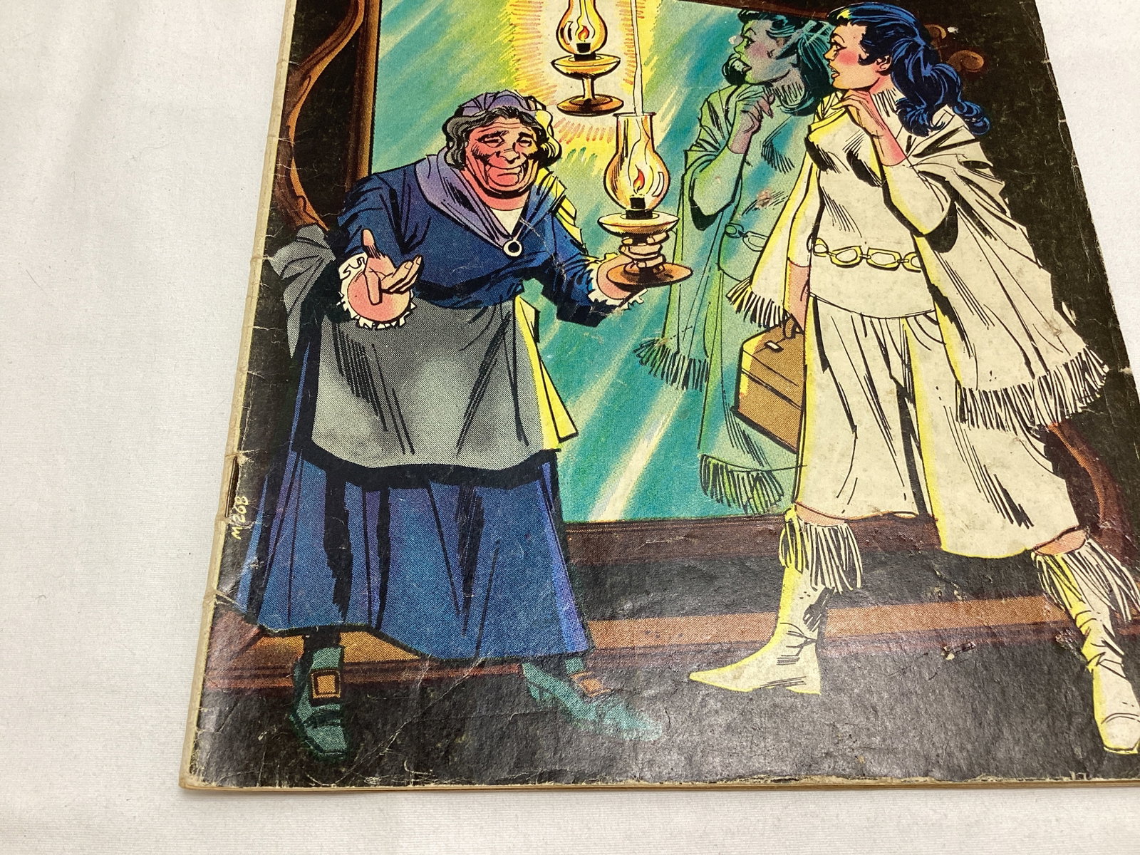 The New Wonder Woman 195 DC Comic Book - 4