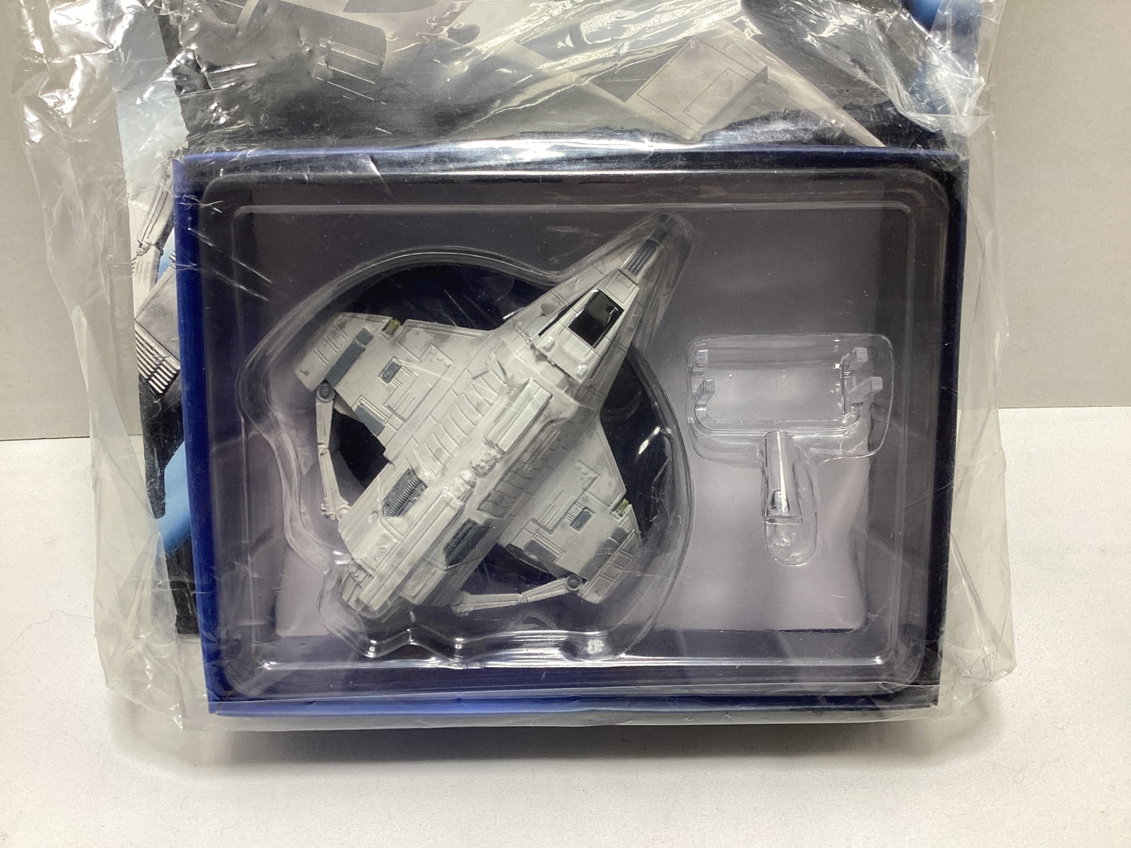 Four Sealed Eaglemoss Star Trek Diecast Starships with Magazines - 9