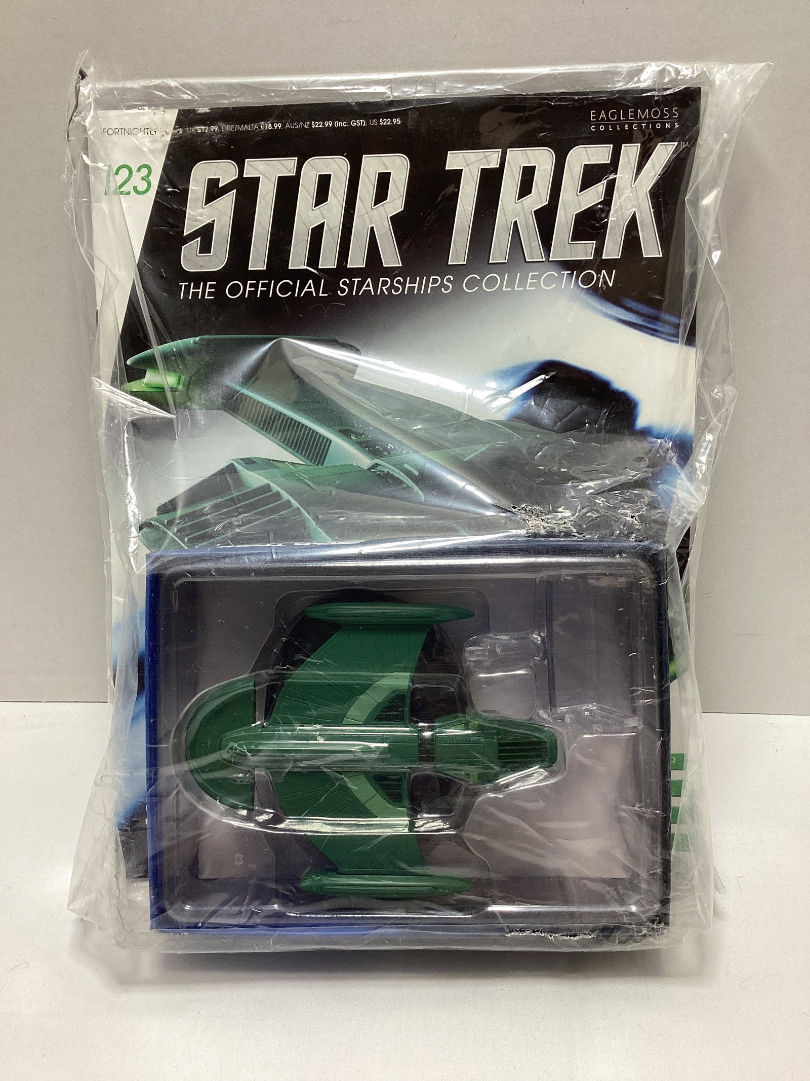Four Sealed Eaglemoss Star Trek Diecast Starships with Magazines - 5