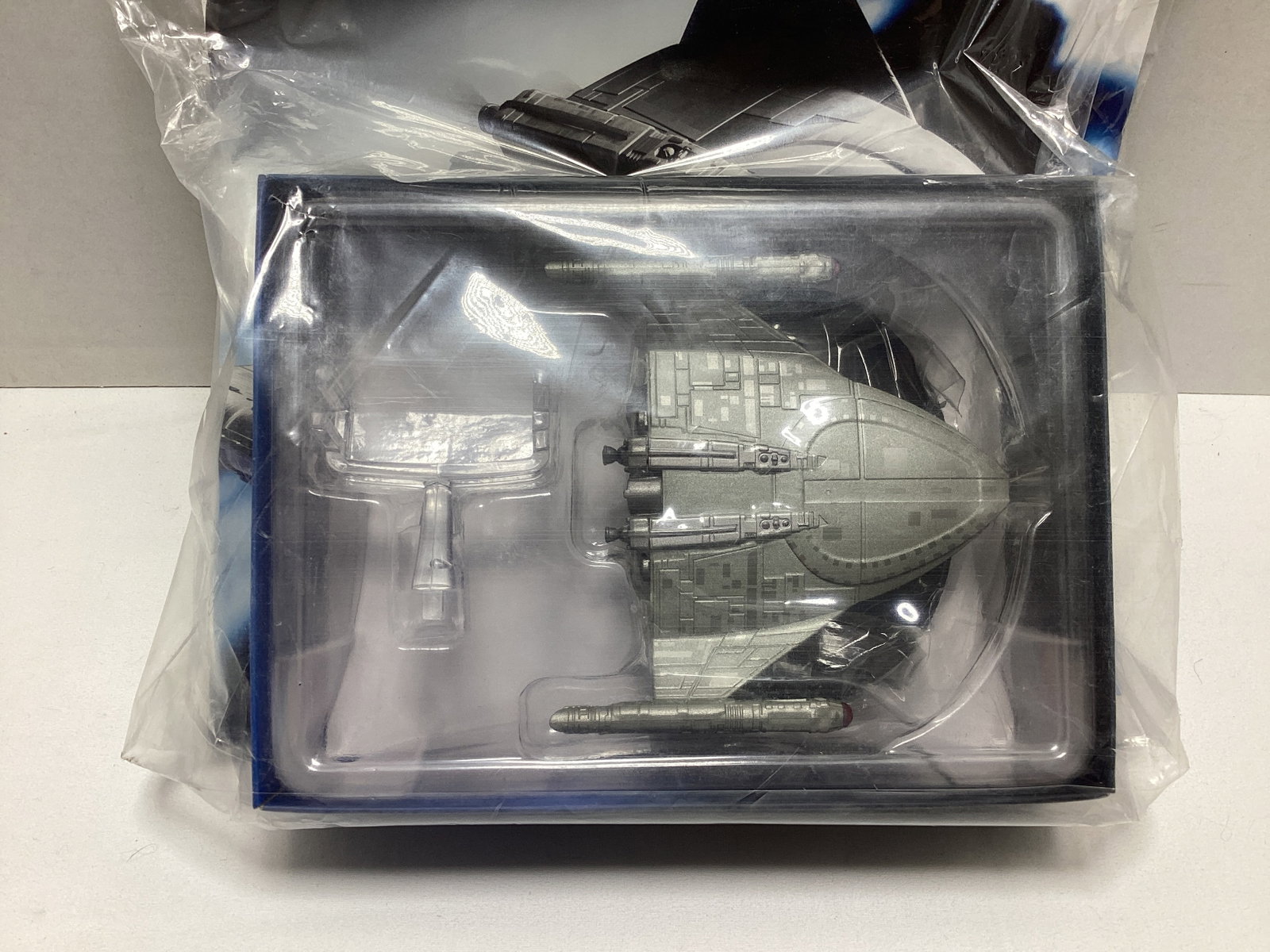 Five Sealed Eaglemoss Star Trek Diecast Starships with Magazines - 3