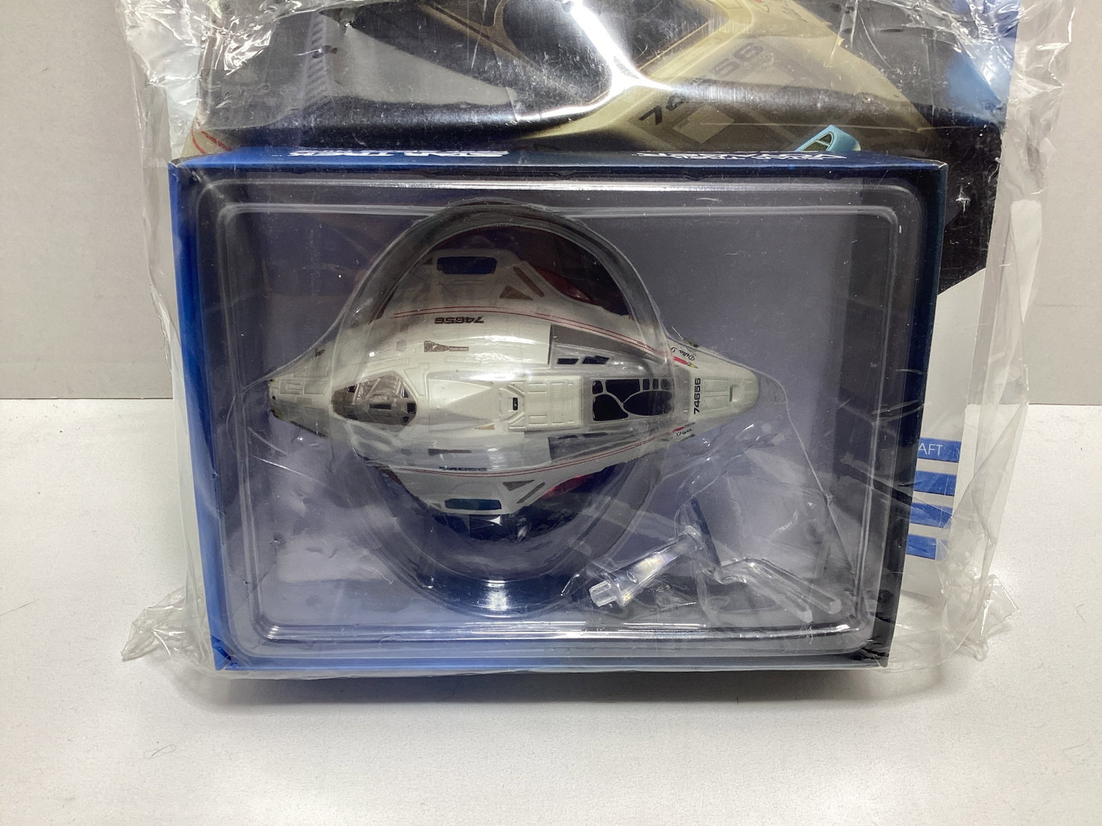 Five Sealed Eaglemoss Star Trek Diecast Starships with Magazines - 6