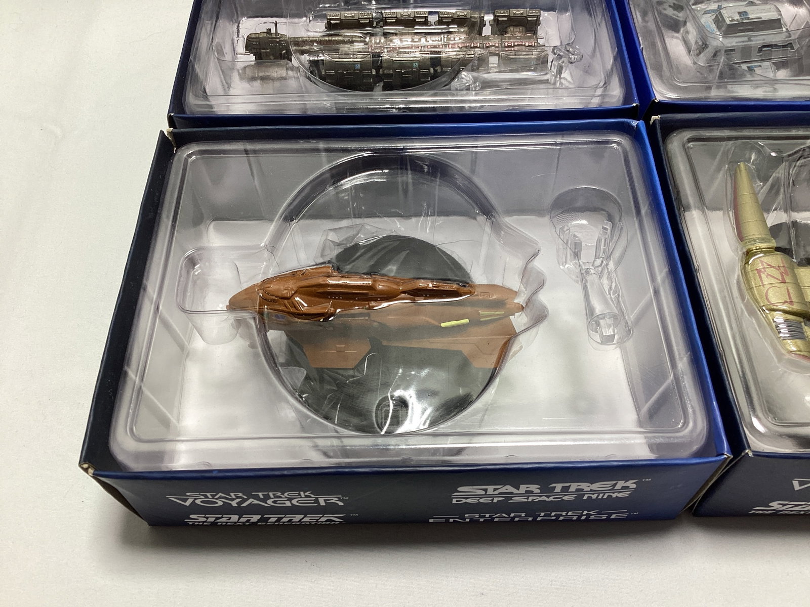 Four Eaglemoss Star Trek Diecast Starships with Magazines - 7