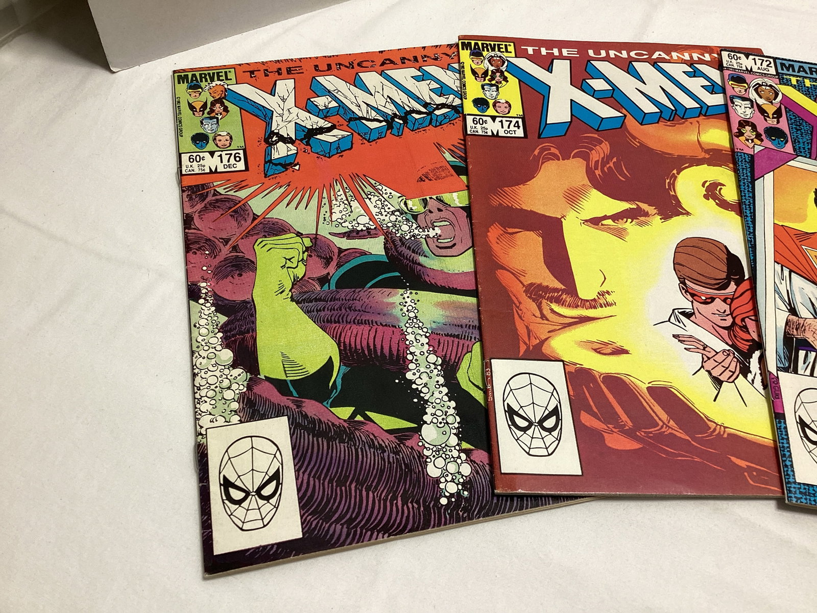 Five Uncanny X-Men Marvel Comic Books - 4