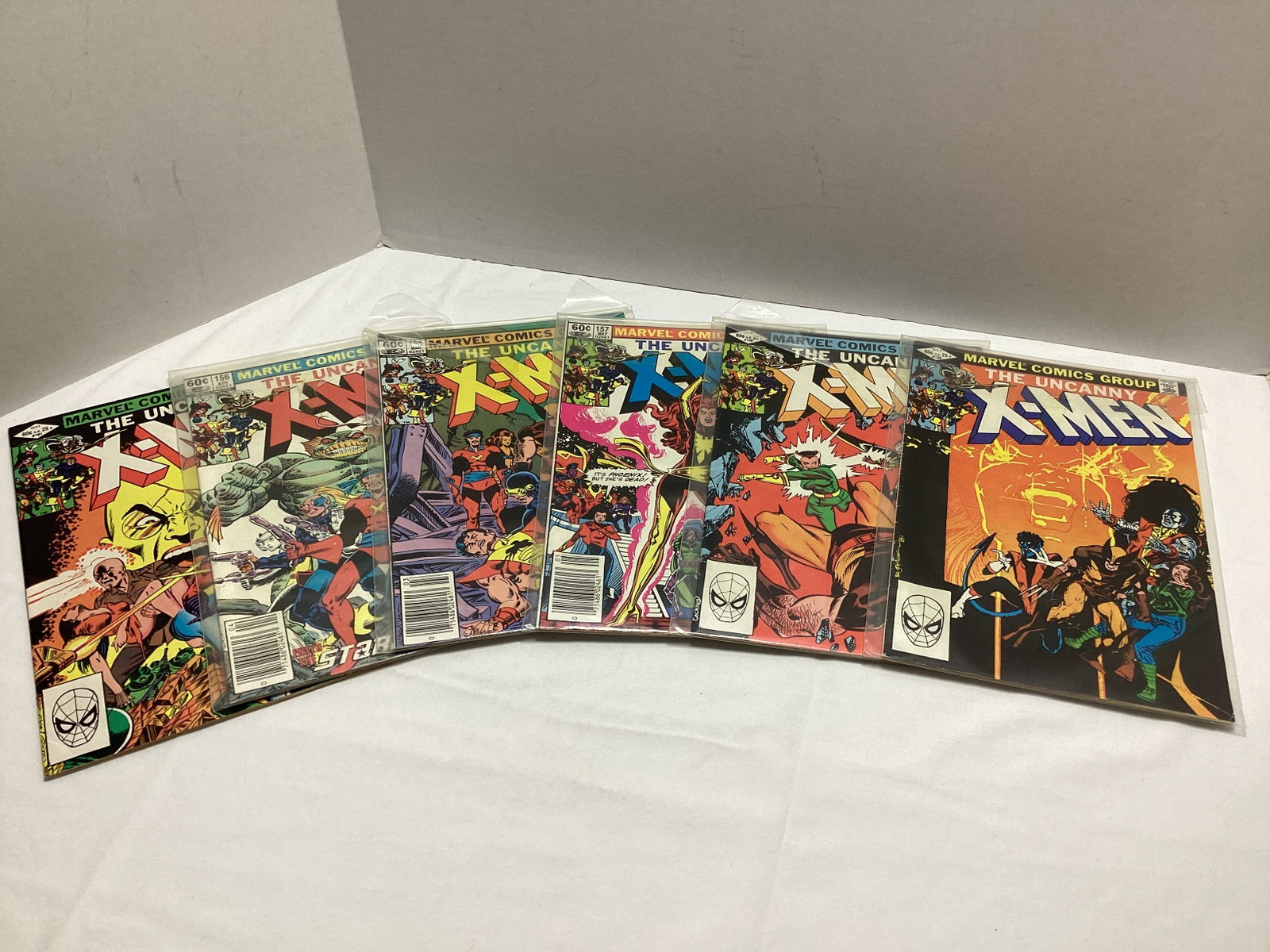 Six Uncanny X-Men Marvel Comic Books: .