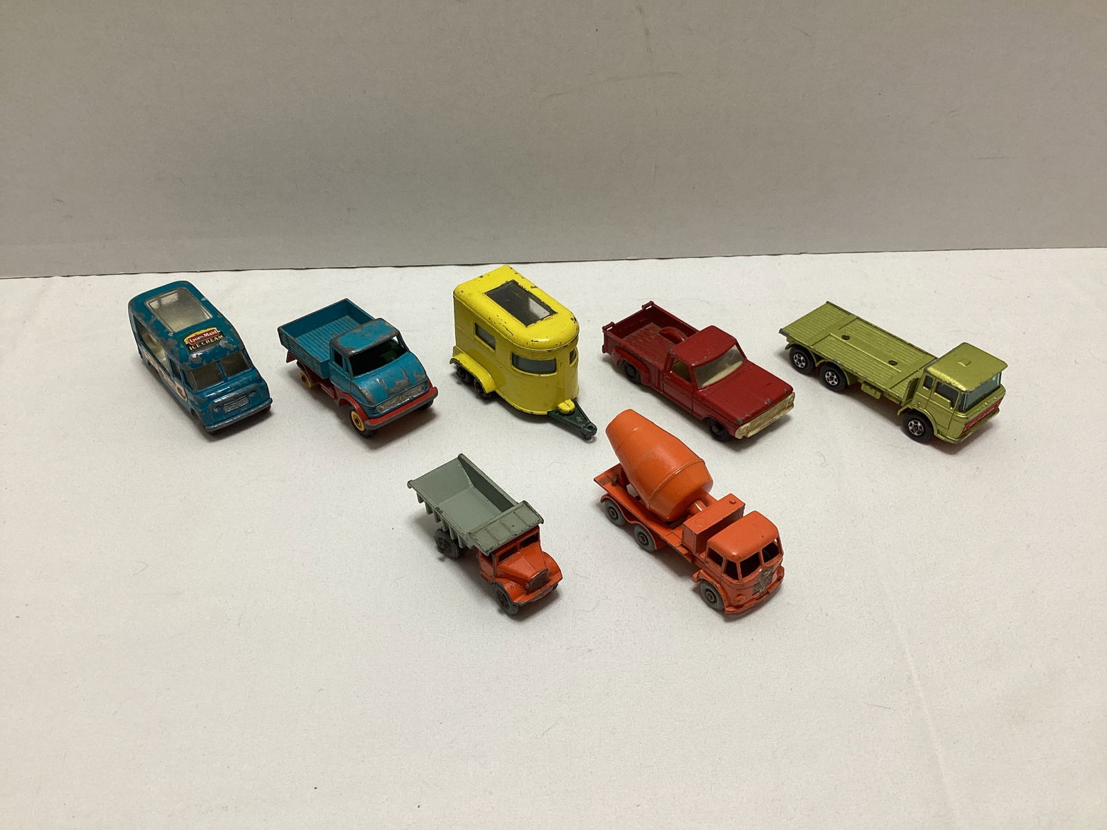 Matchbox Lesney Toy Vehicles (1 of 5)