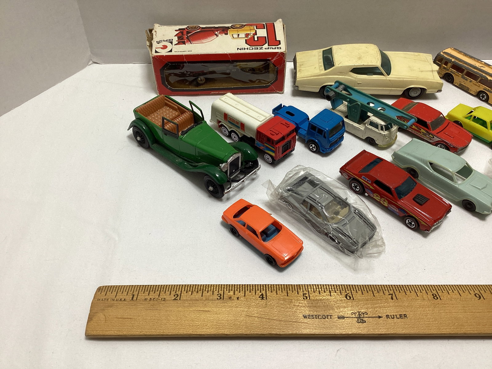 Diecast and Plastic Toy Model Cars - 2
