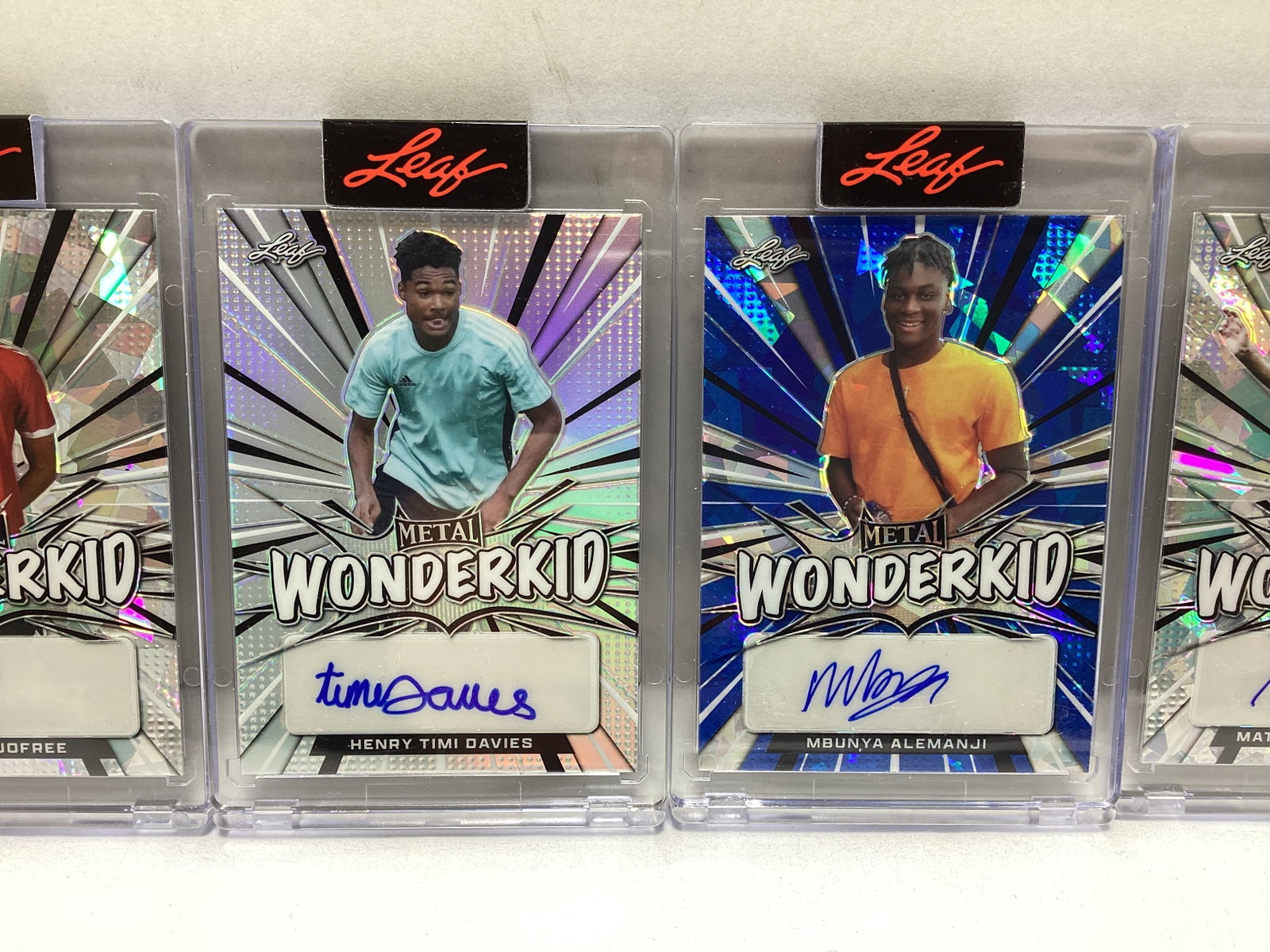 Five Leaf Metal Wonderkid Soccer Autographed Trading Cards - 3