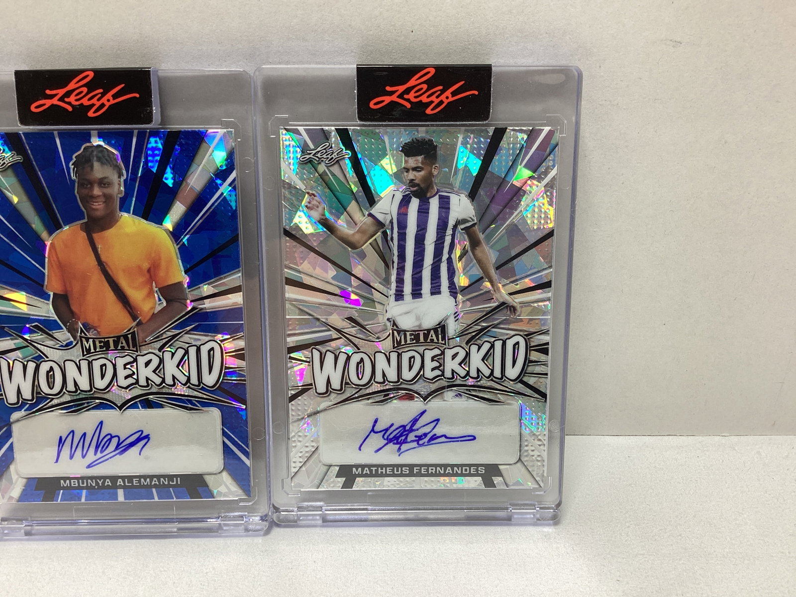 Five Leaf Metal Wonderkid Soccer Autographed Trading Cards - 4