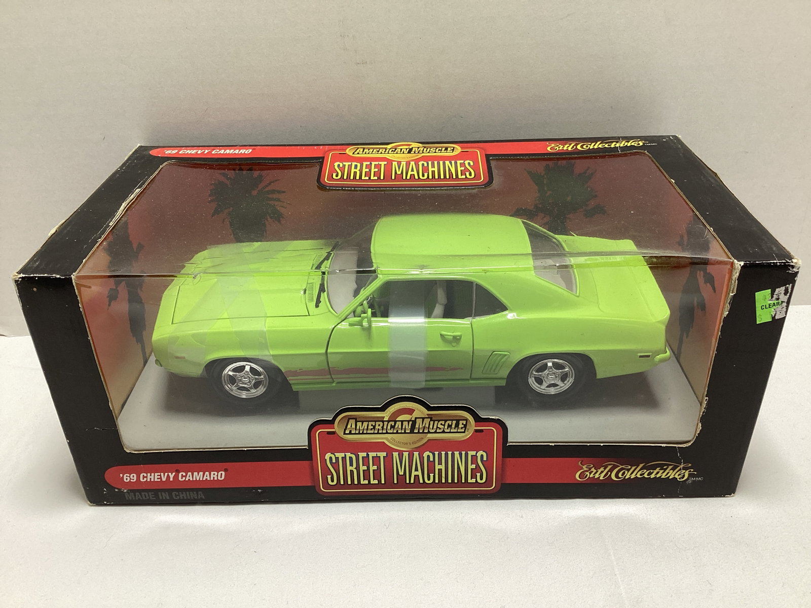 ERTL American Muscle Street Machines 1969 Chevrolet Camaro Diecast: .