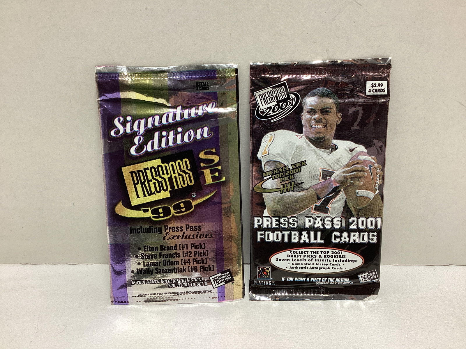 Two Sealed Press Pass Football Trading Card Packs: .