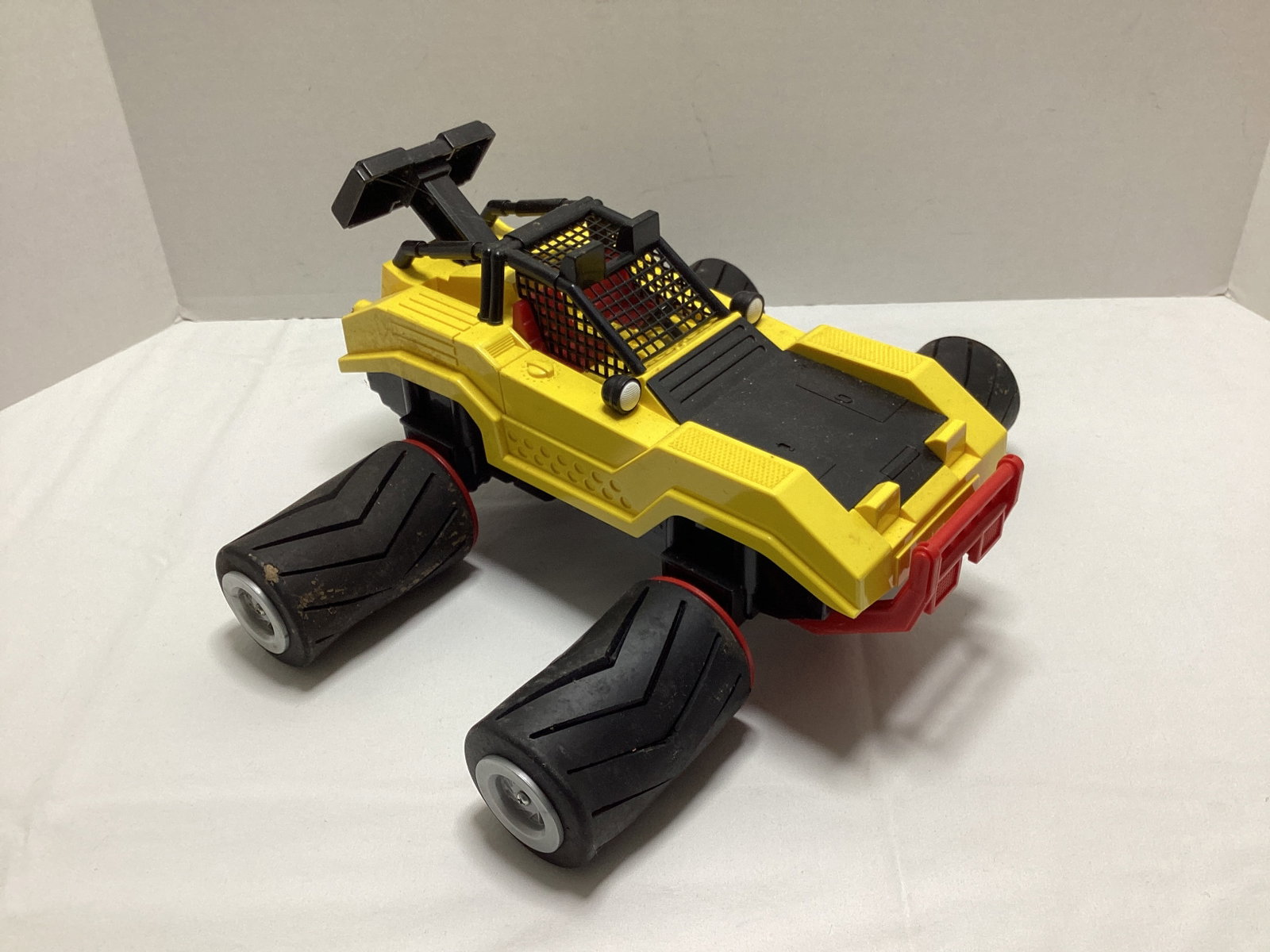 Galoob Power Machines Flex Truck: .